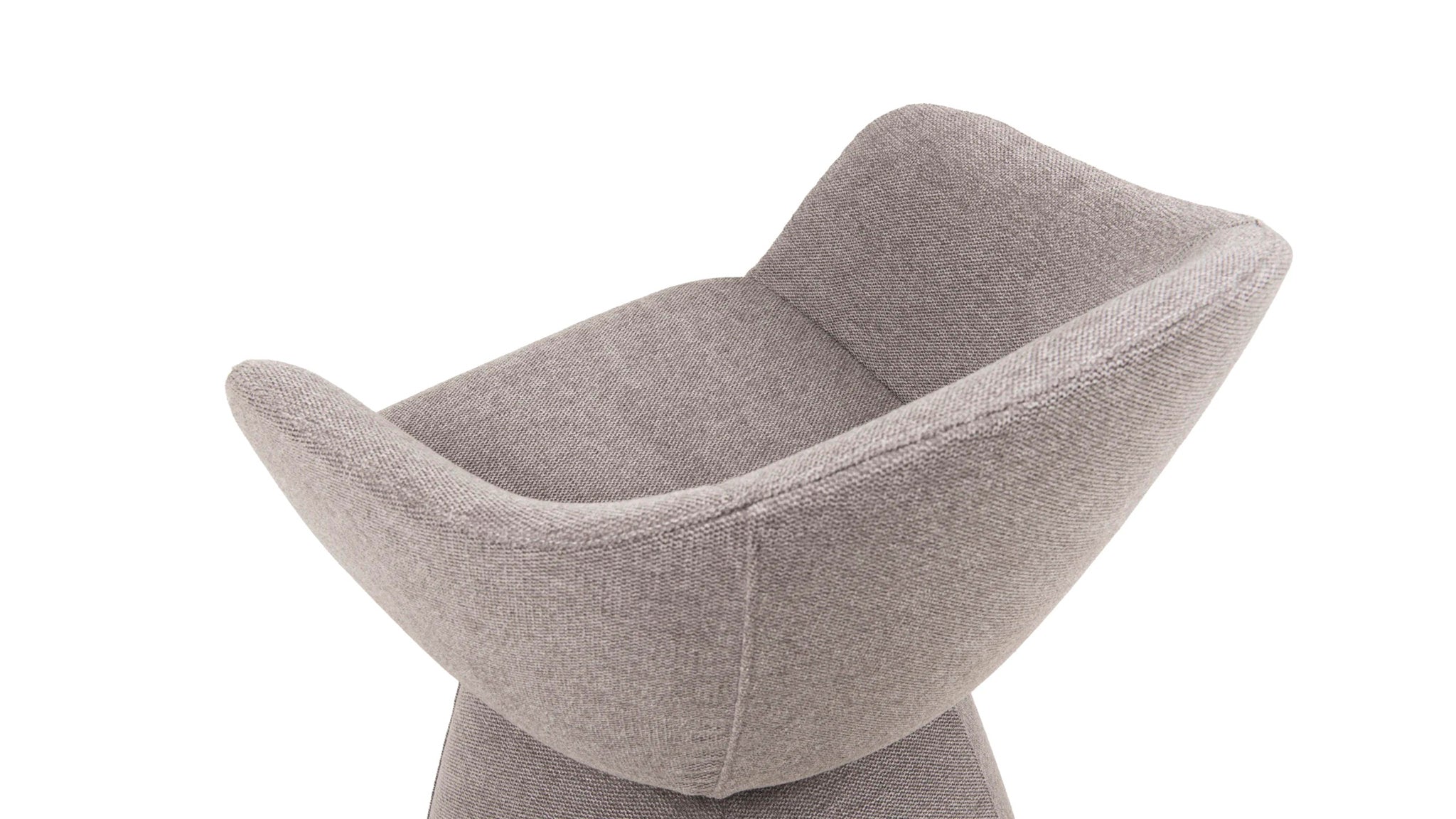 Elara Chair