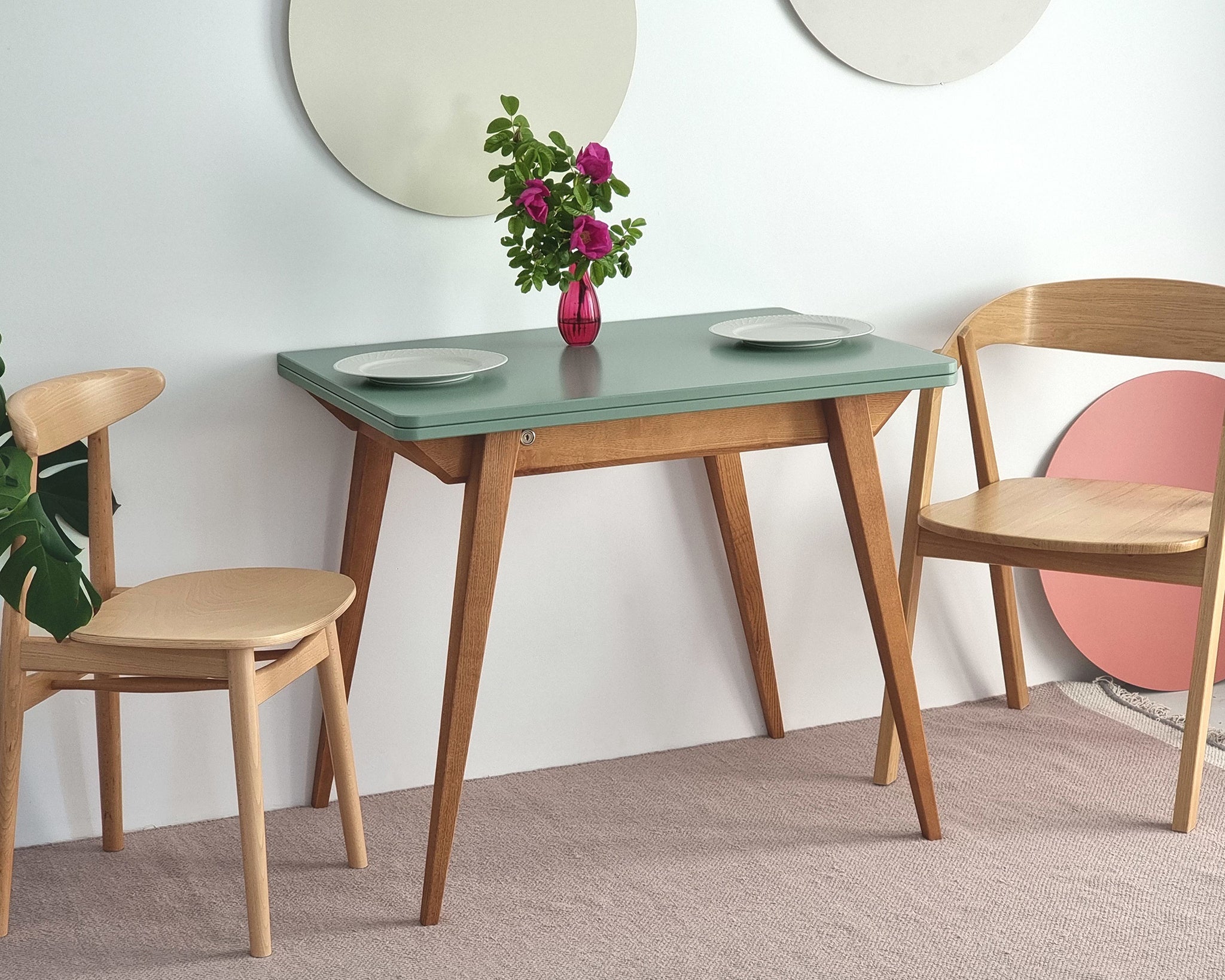 Envelope Extendable Dining Table
