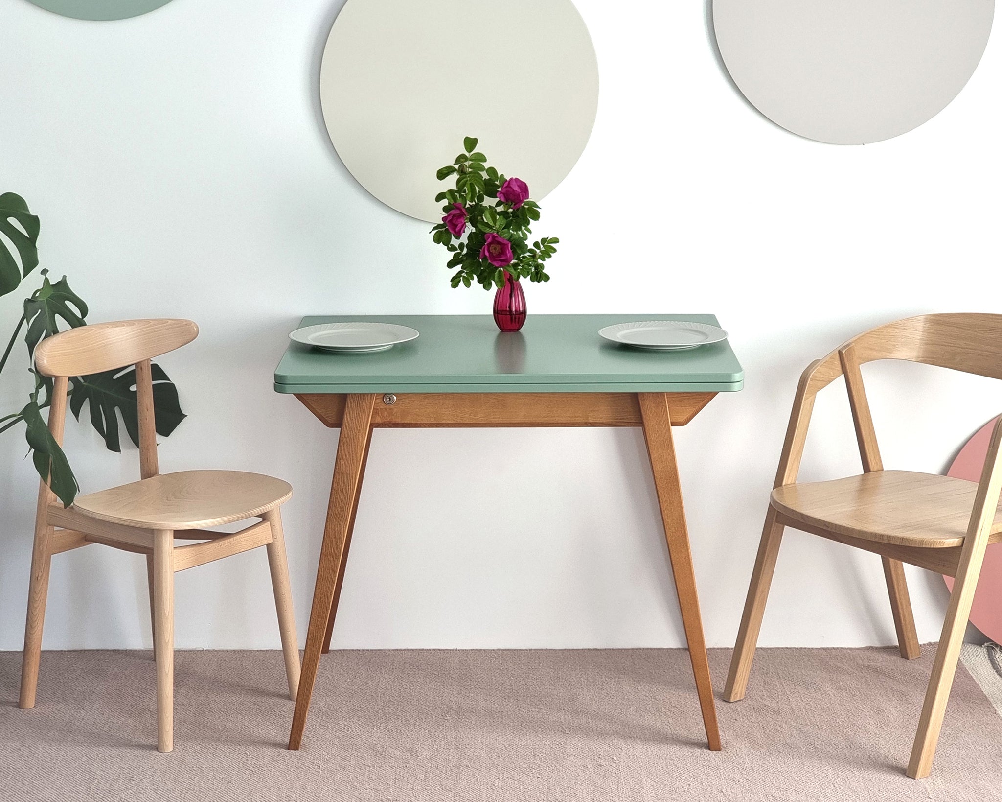 Envelope Extendable Dining Table