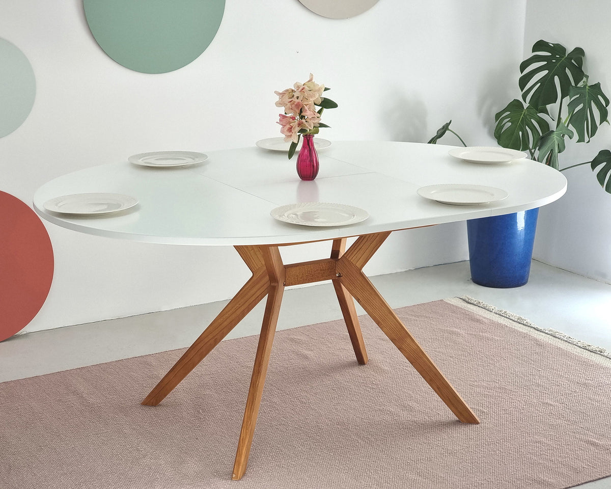 Biju Round Extendable Dining Table