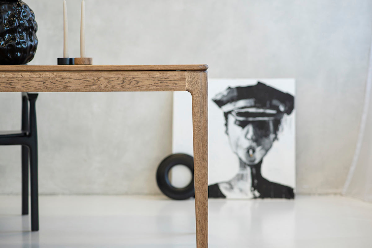 Filo Dining Table