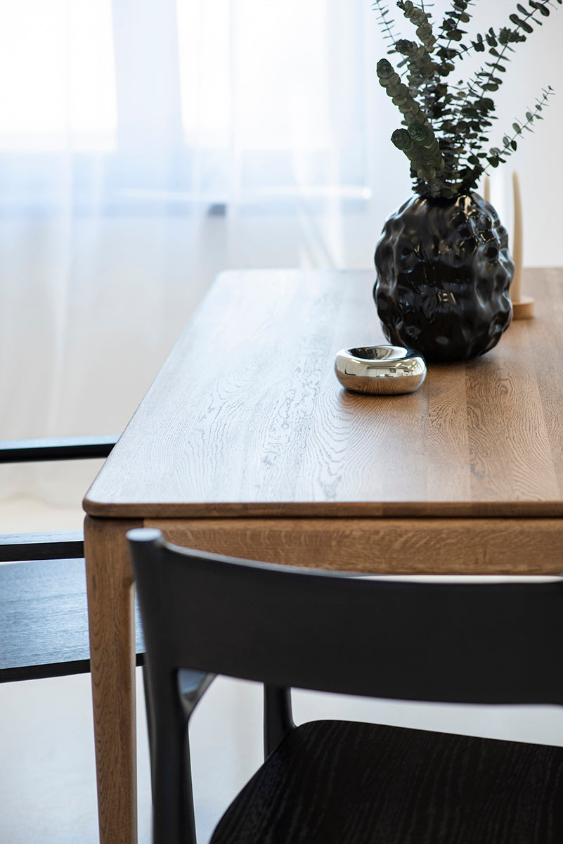 Filo Dining Table
