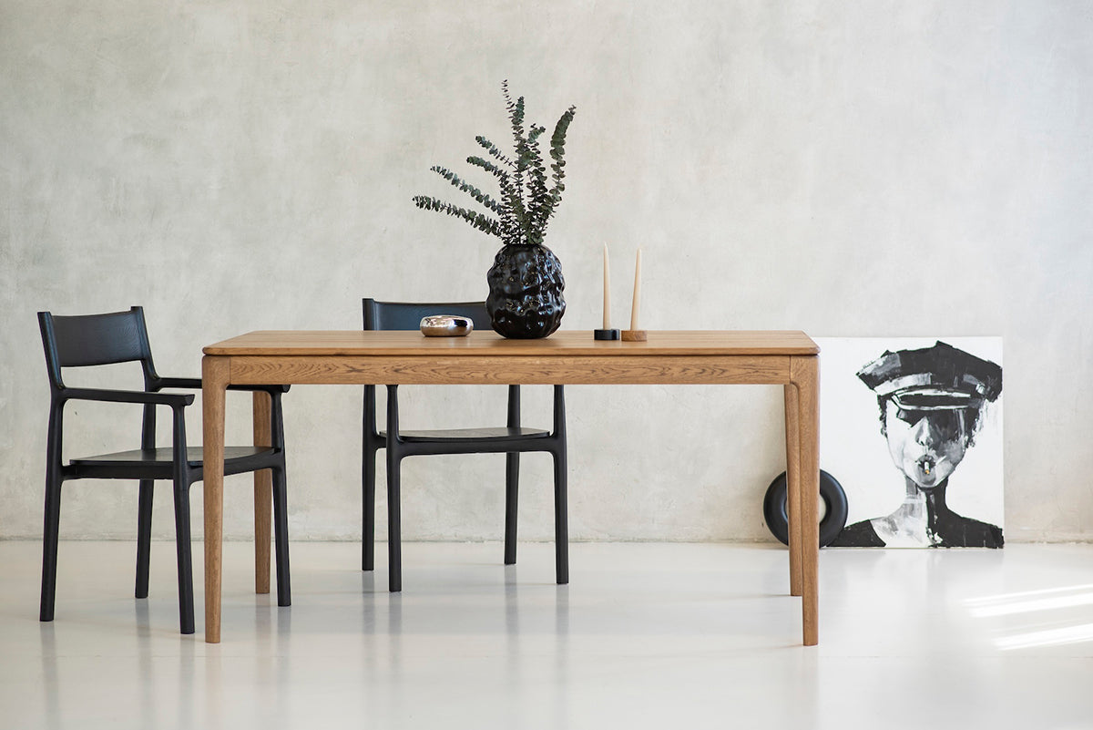 Filo Dining Table