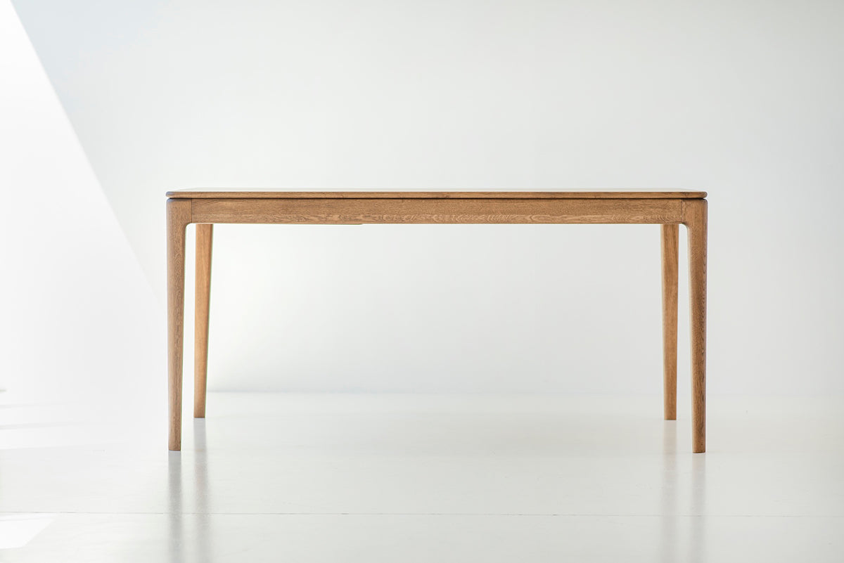 Filo Dining Table