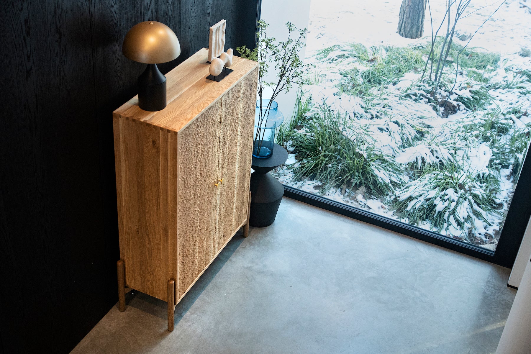 Pino Oak Cabinet