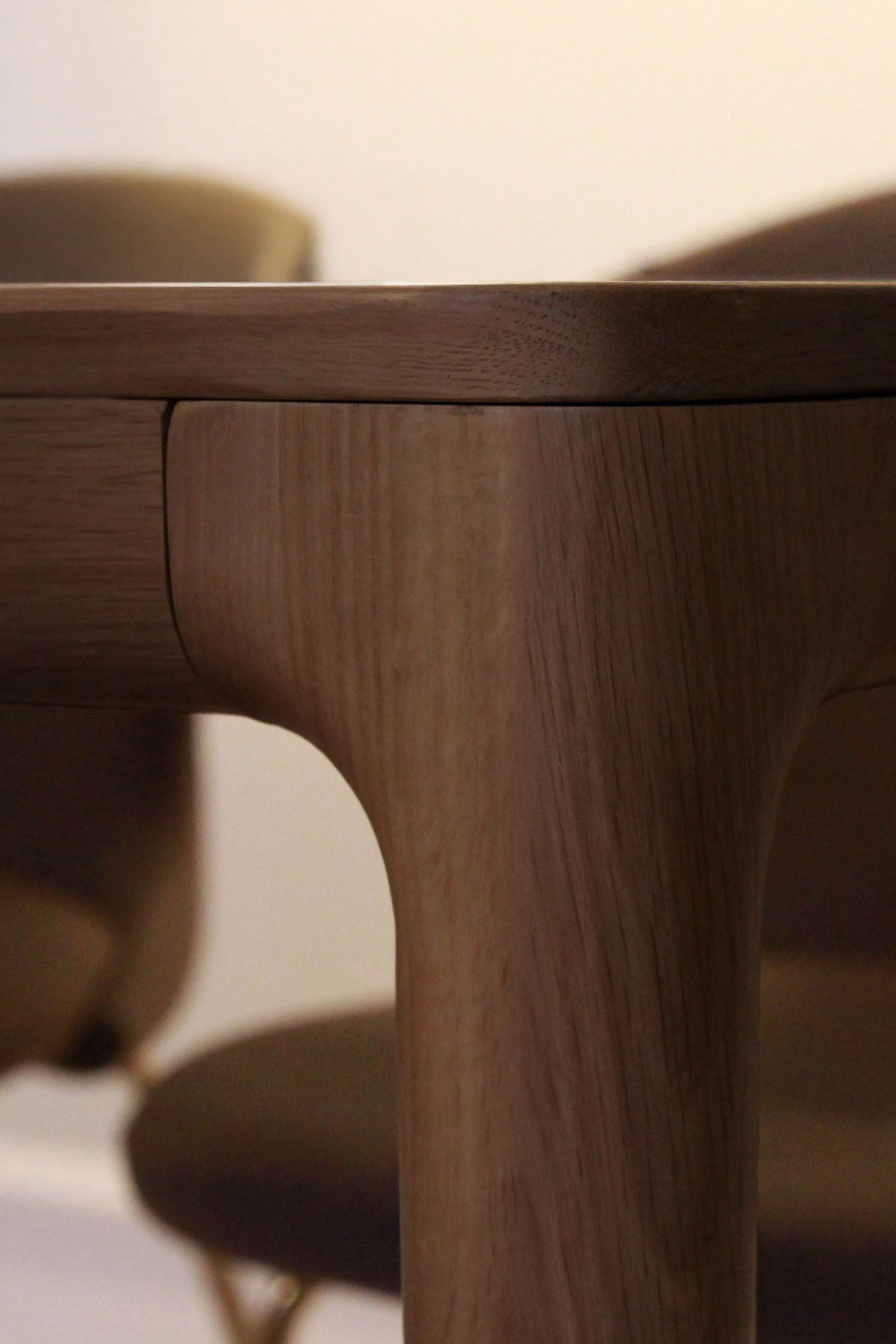 Heart'n'Soul Bar Table