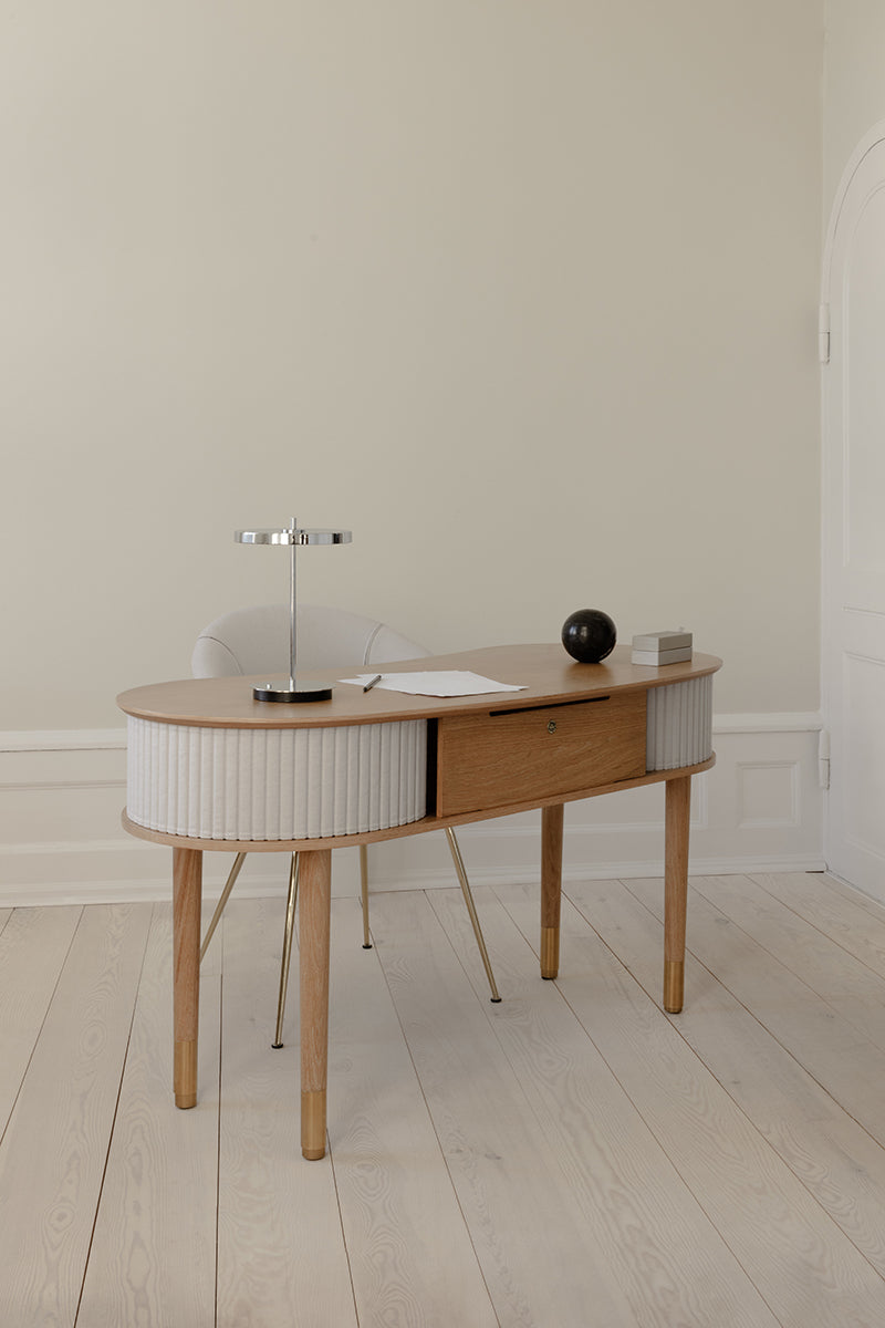 Audacious Horizons Oak Desk - WOO .Design