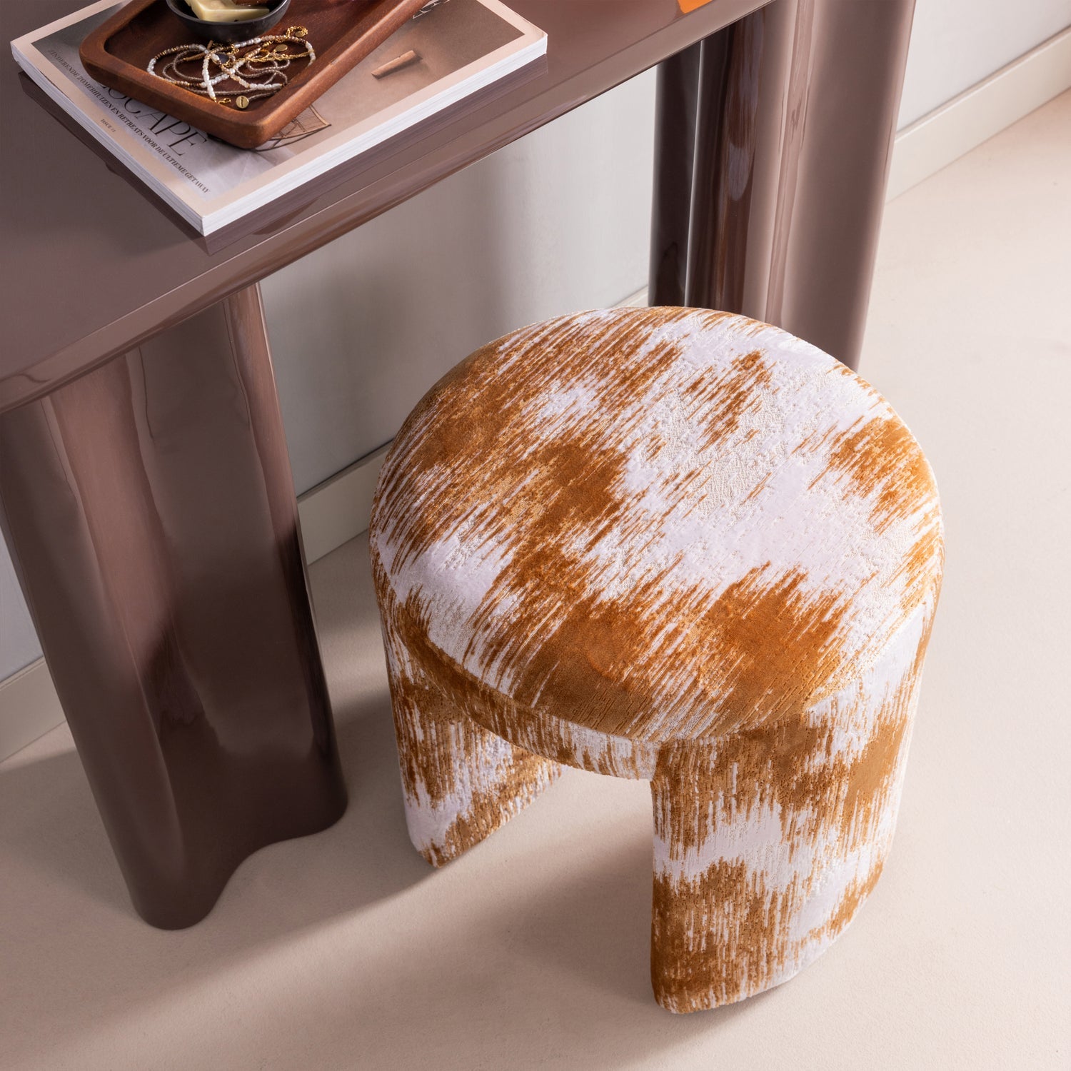 Charlie Stool