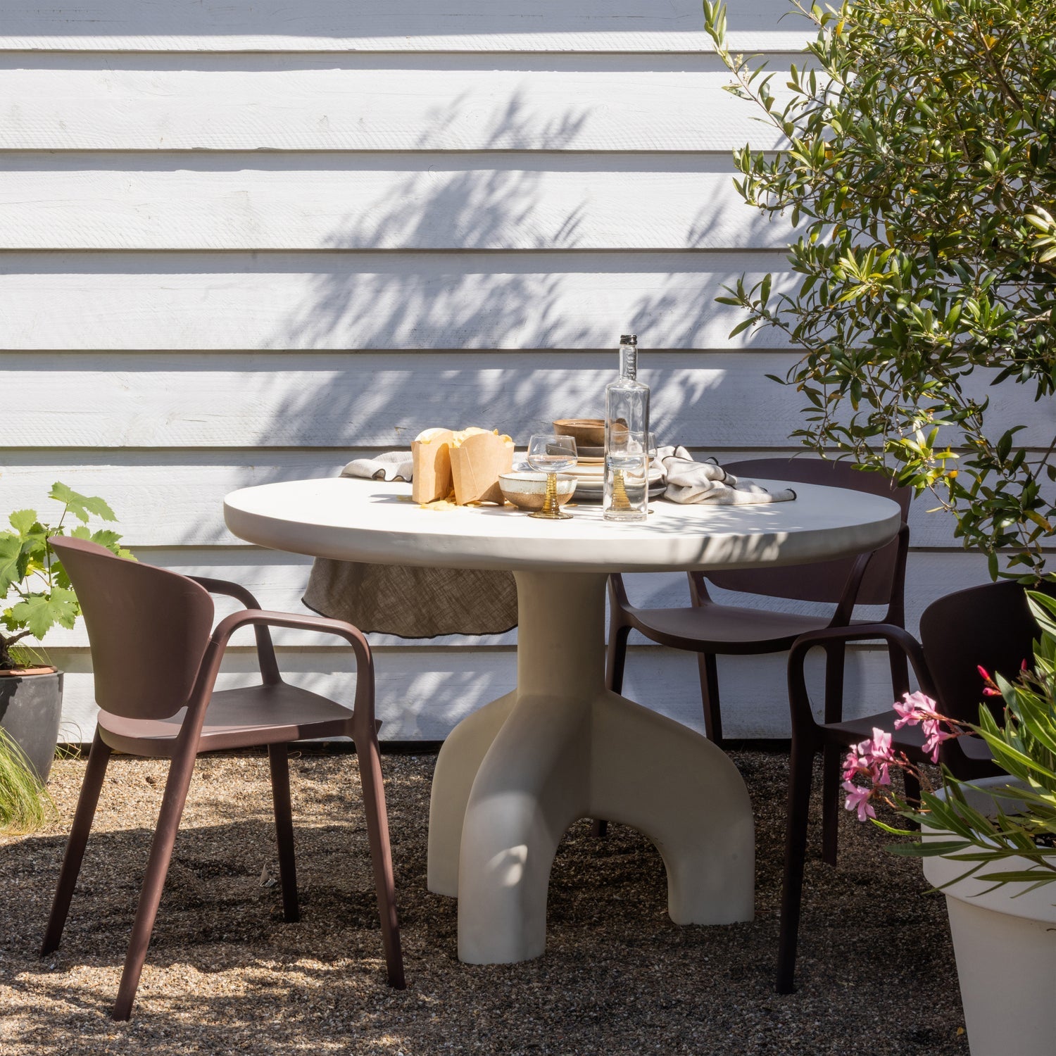 Luno Natural Garden Table