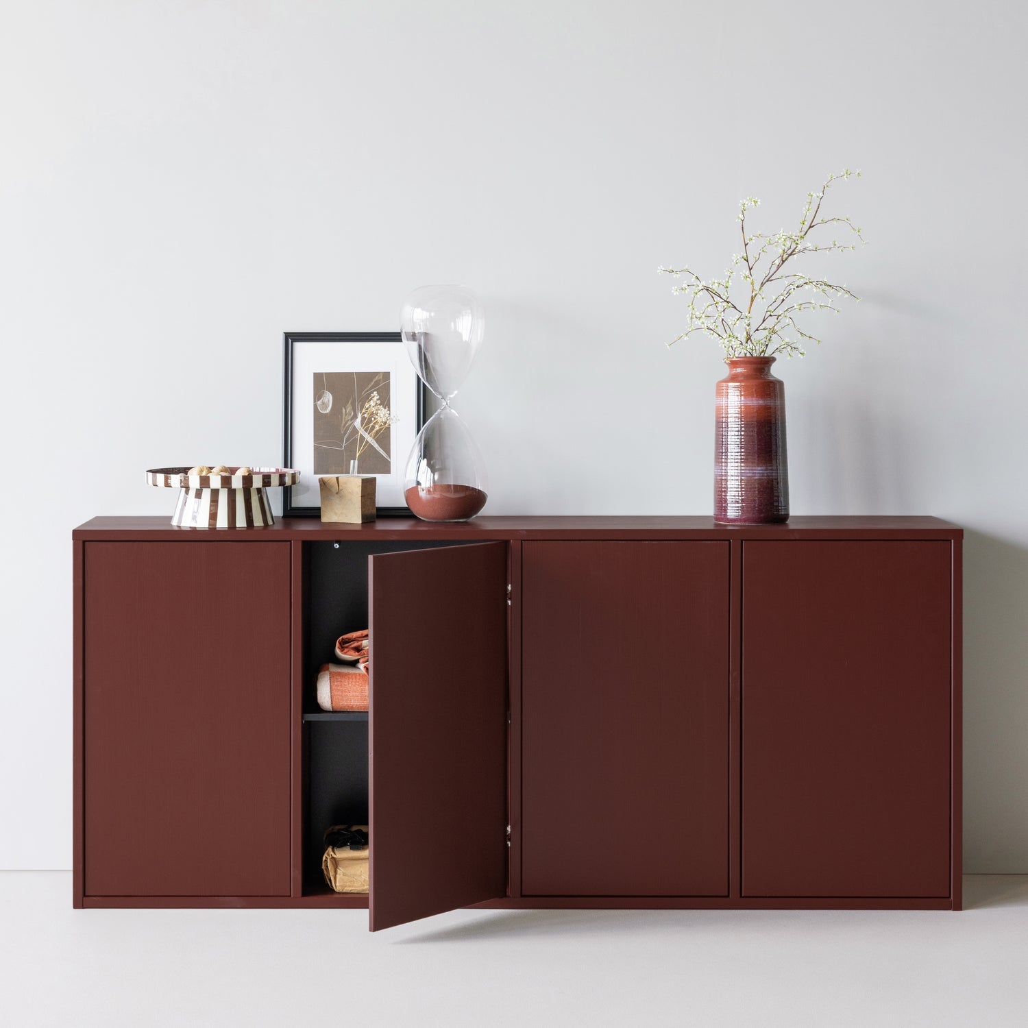 Merel Pine Wood Sideboard