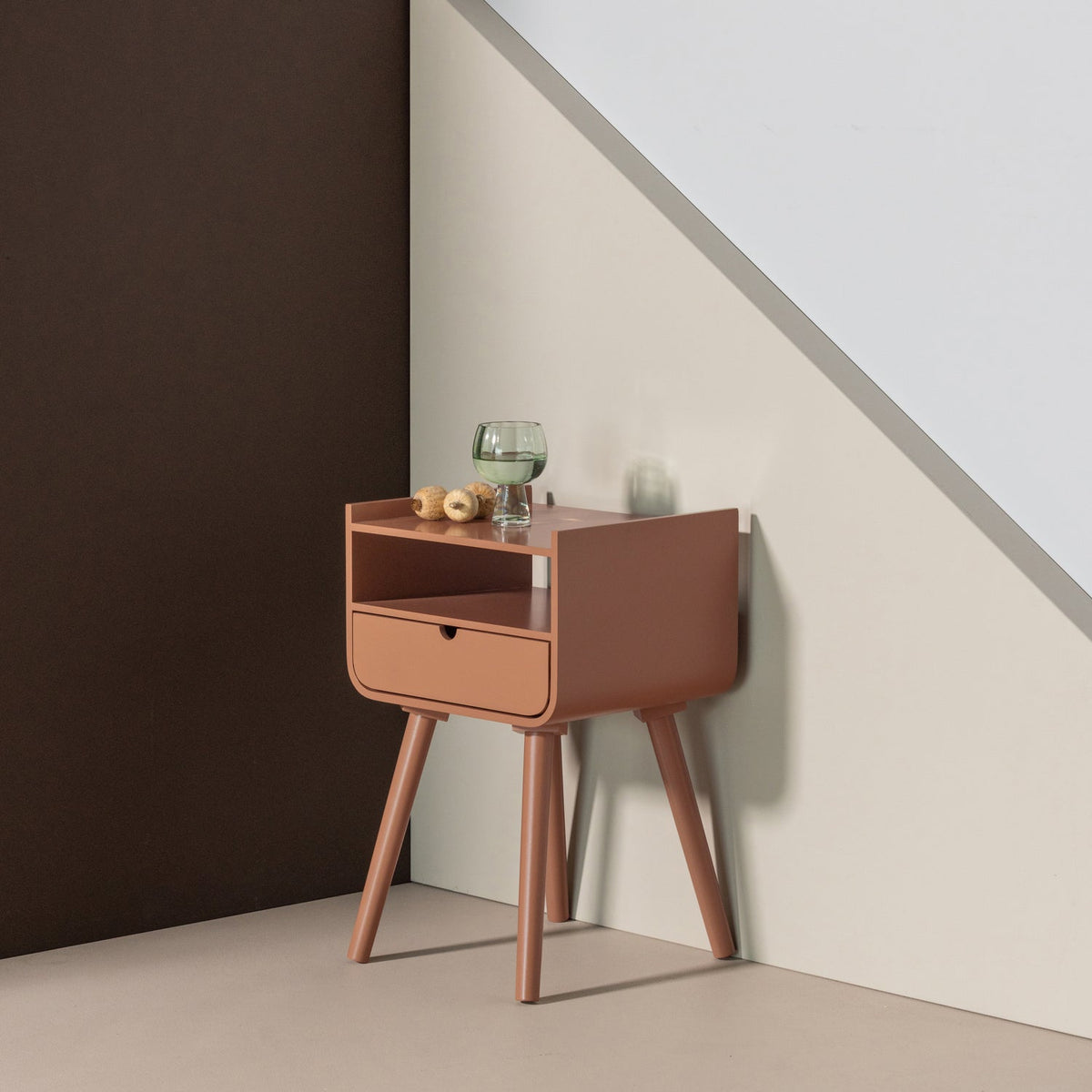 Nils Night Stand