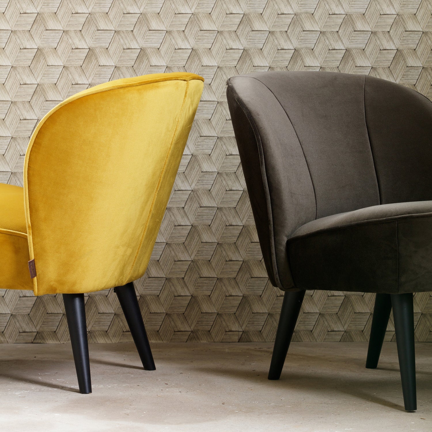 Sara Armchair