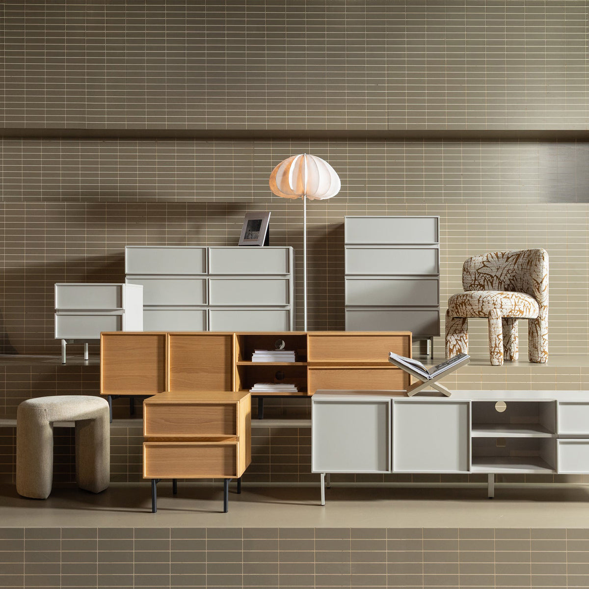 Tours TV Unit