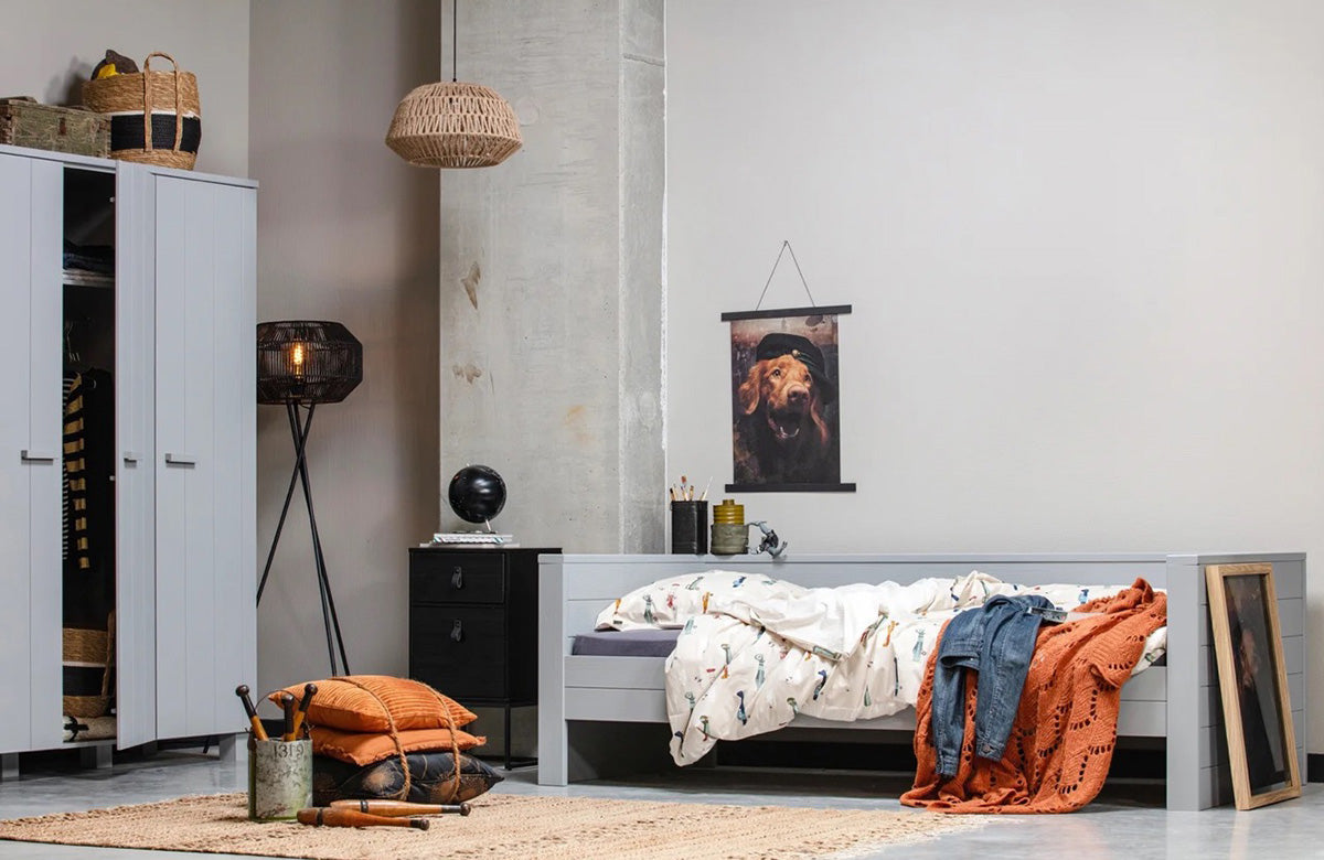 Zola Black ll Night Stand