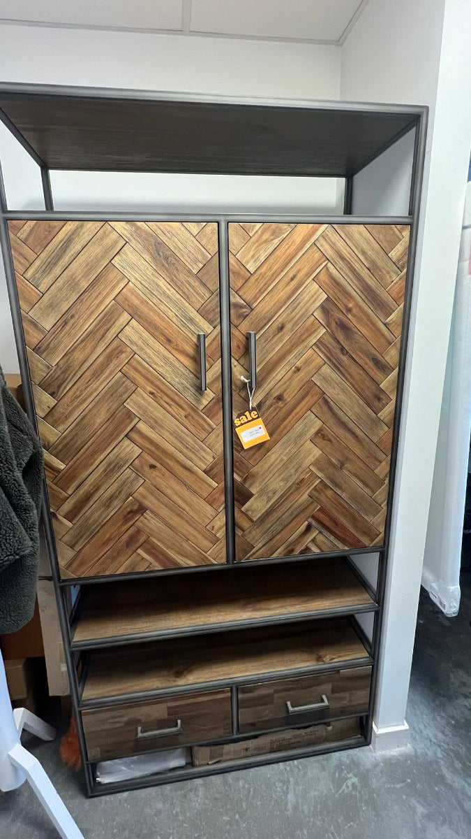 Hudson Cabinet (Display/Discontinued Collection)