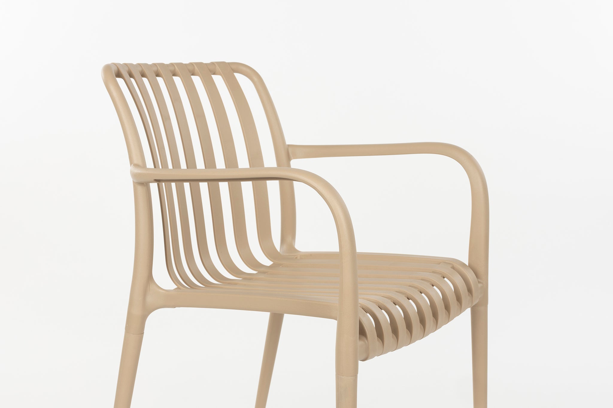 Amae Outdoor Chair
