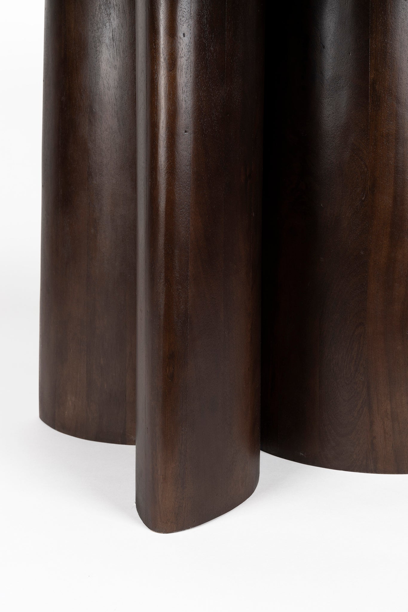 Balder Dining Table