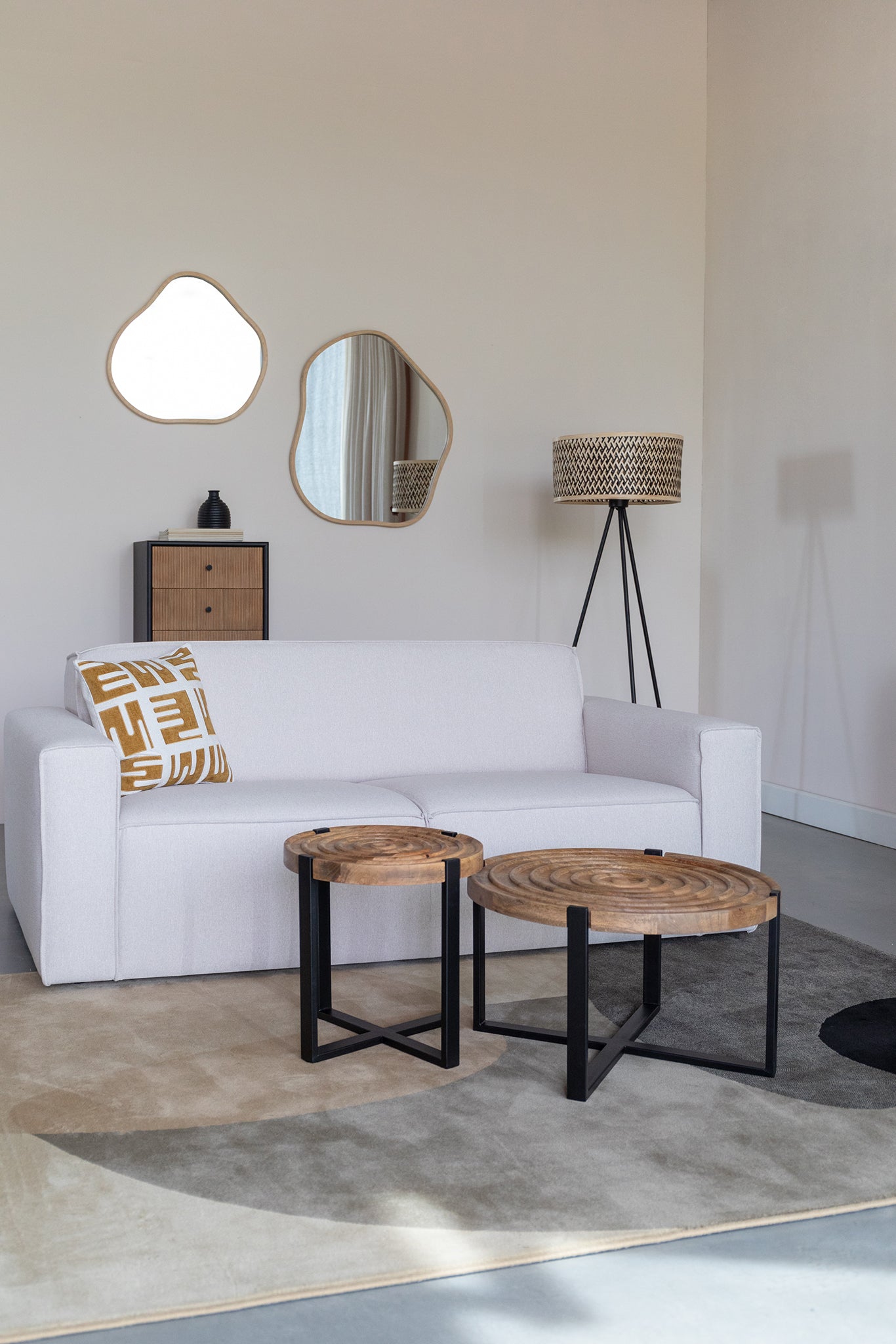 Buz Side Table