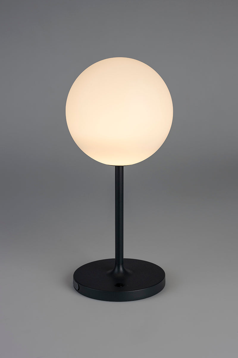 Hub LED Table Lamp - WOO .Design