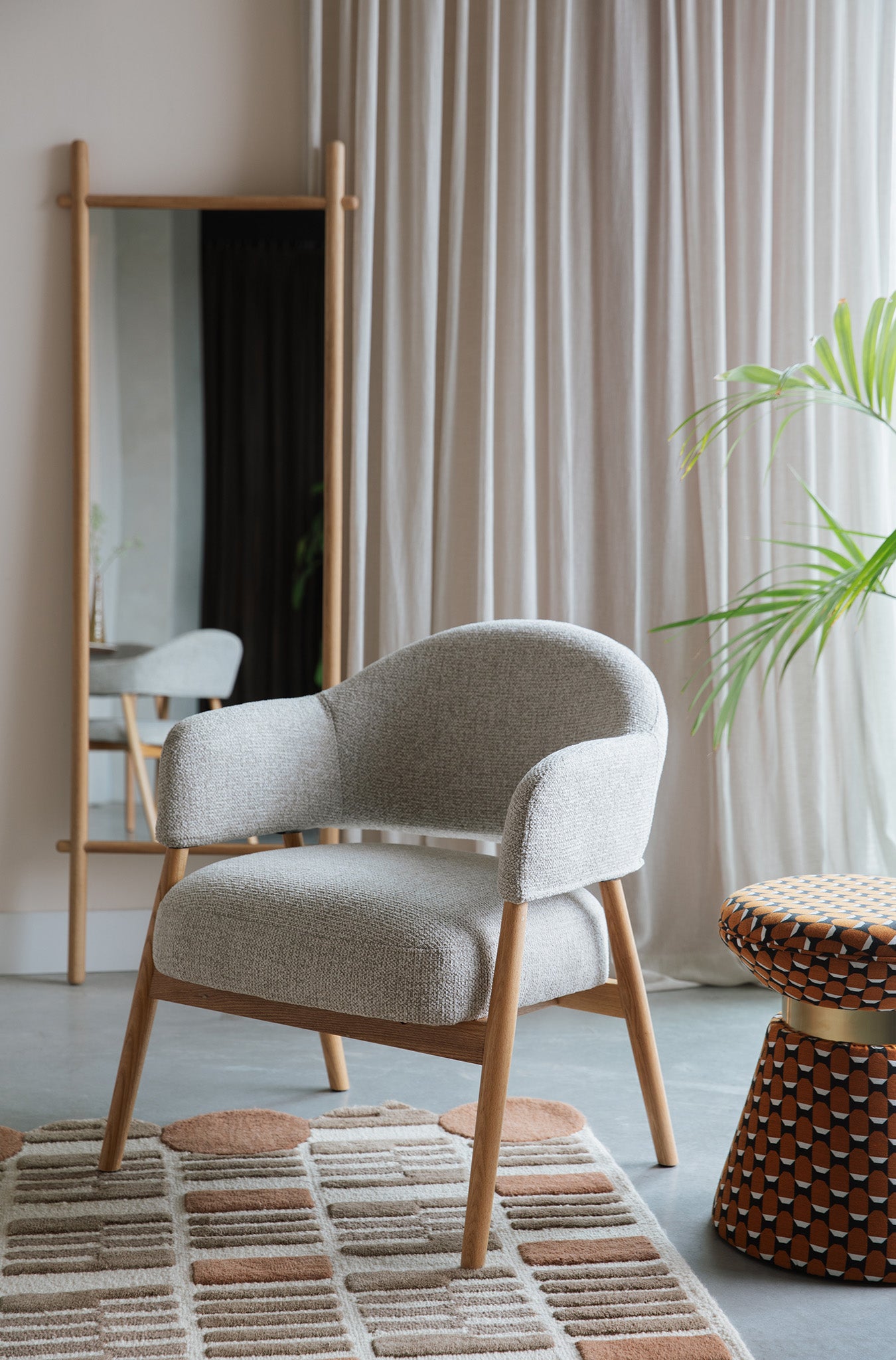 Indy Lounge Chair