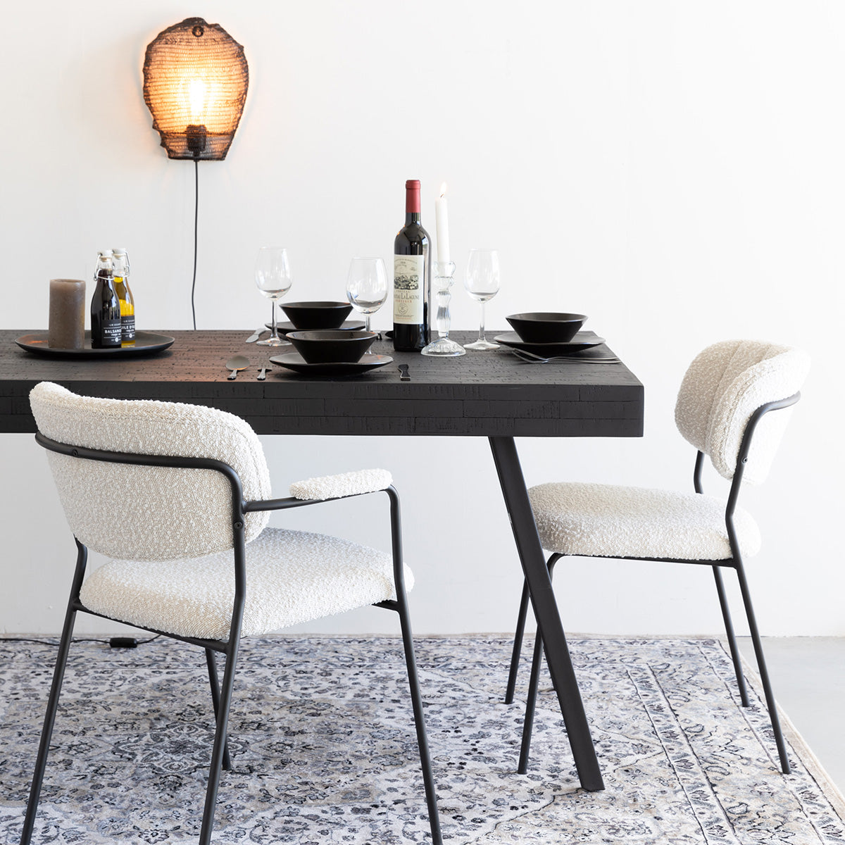 Jolien Armchair