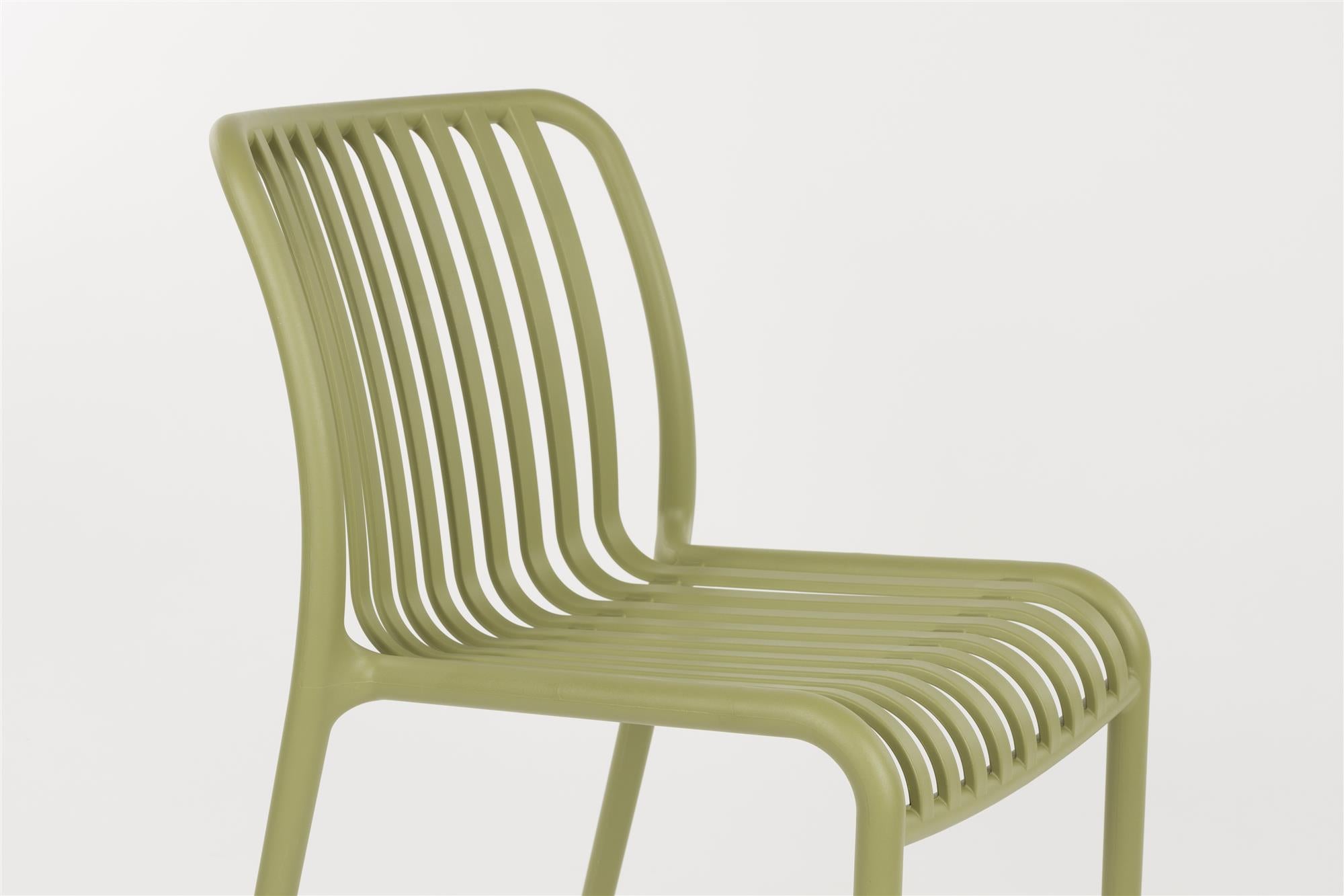 Mante Outdoor Chair