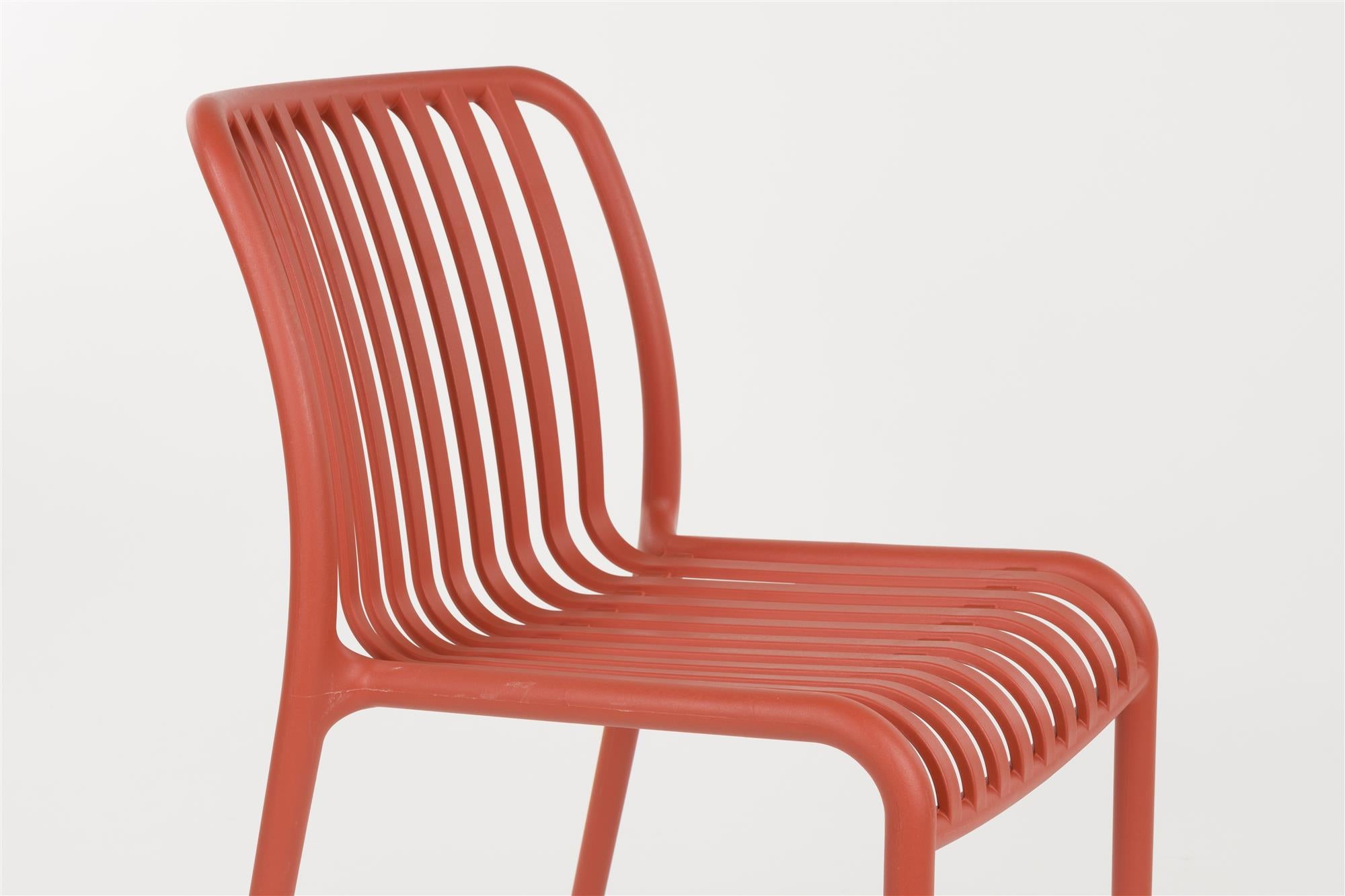 Mante Outdoor Chair