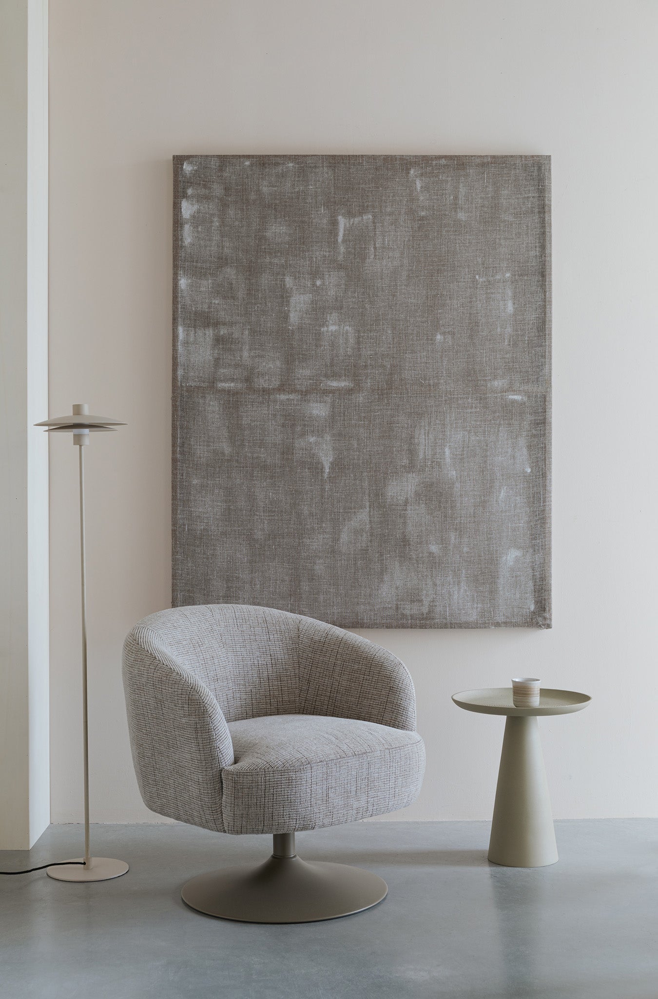 Renate Lounge Chair