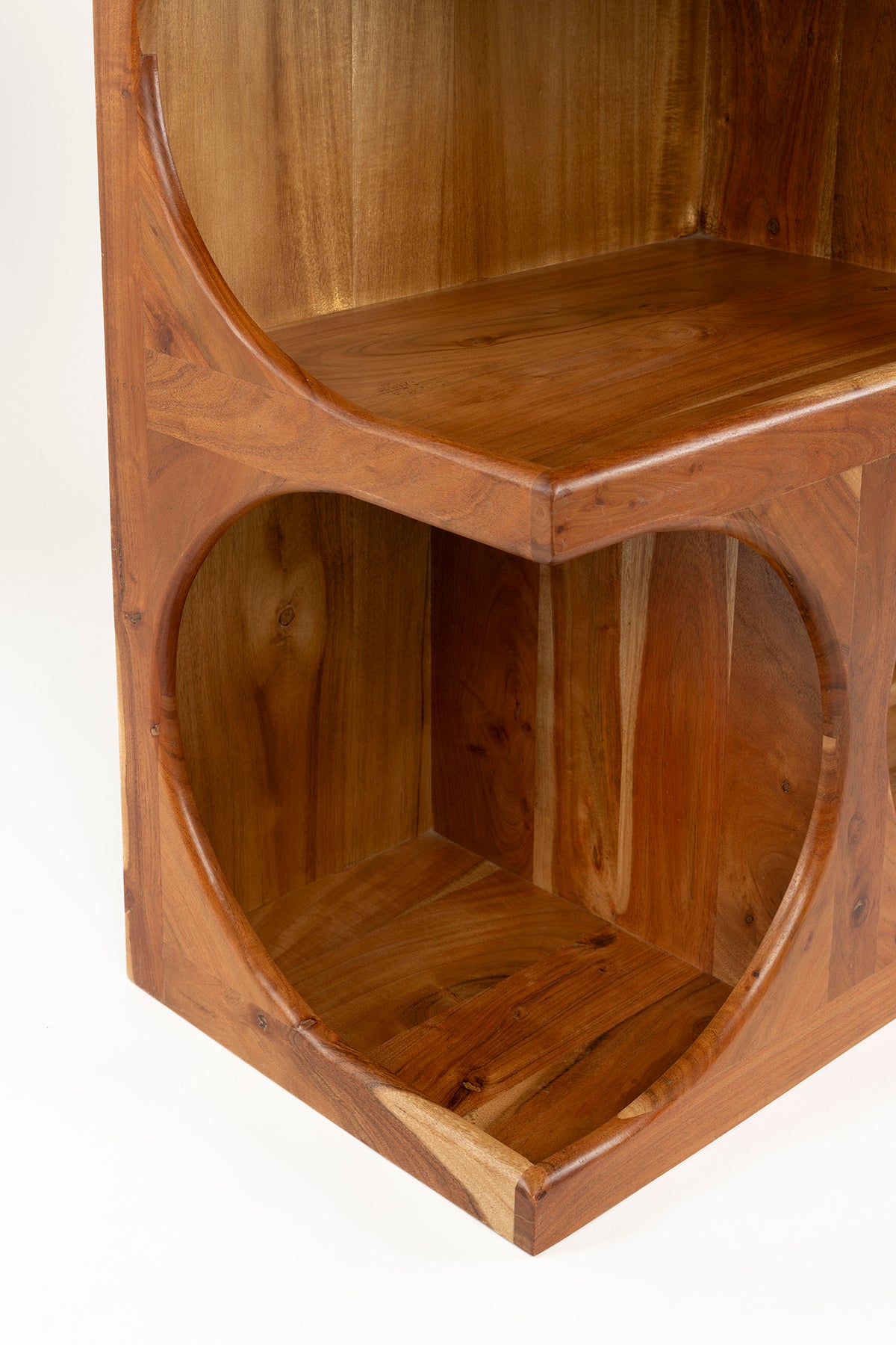 Ruben Cabinet