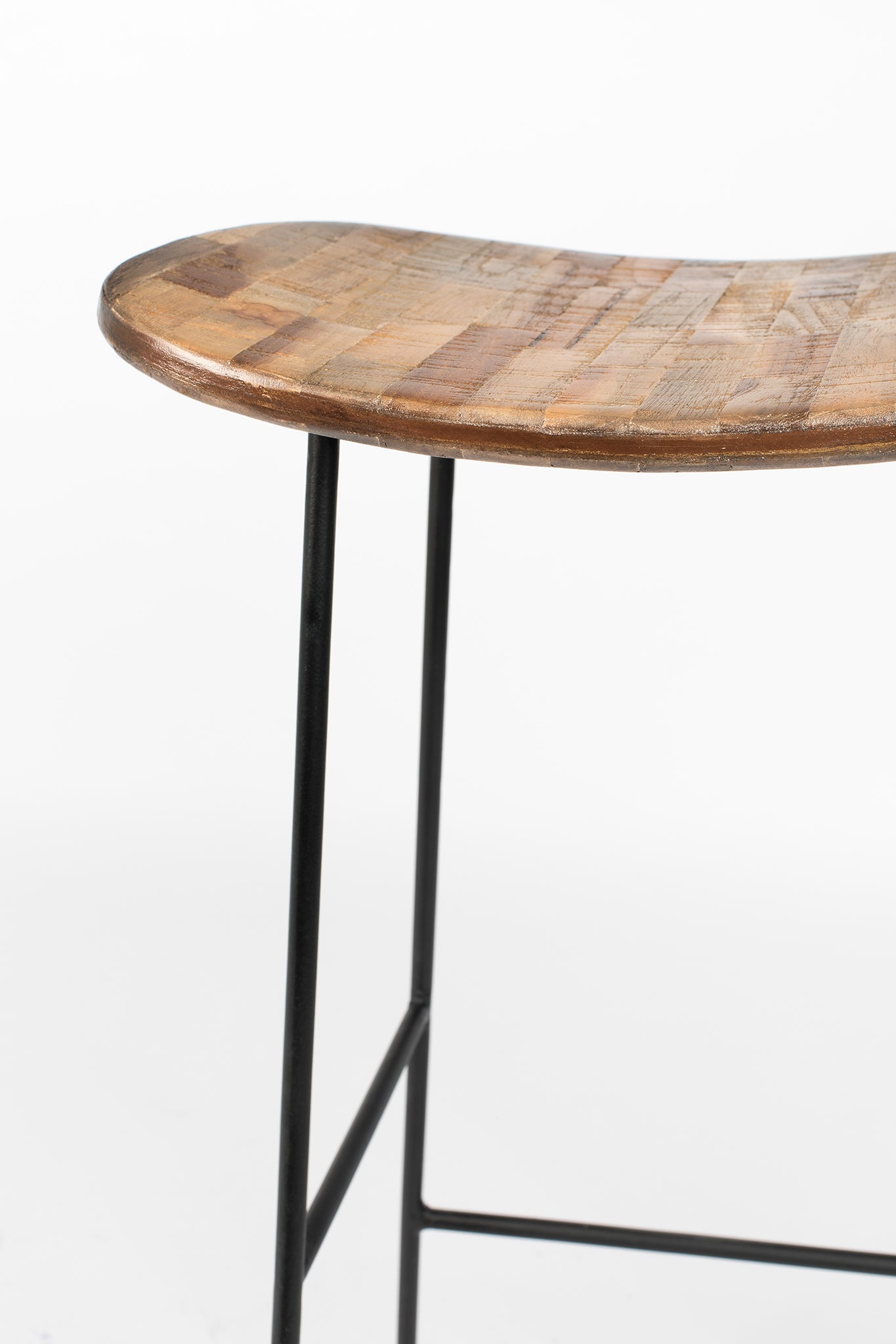 Tangle Barstool