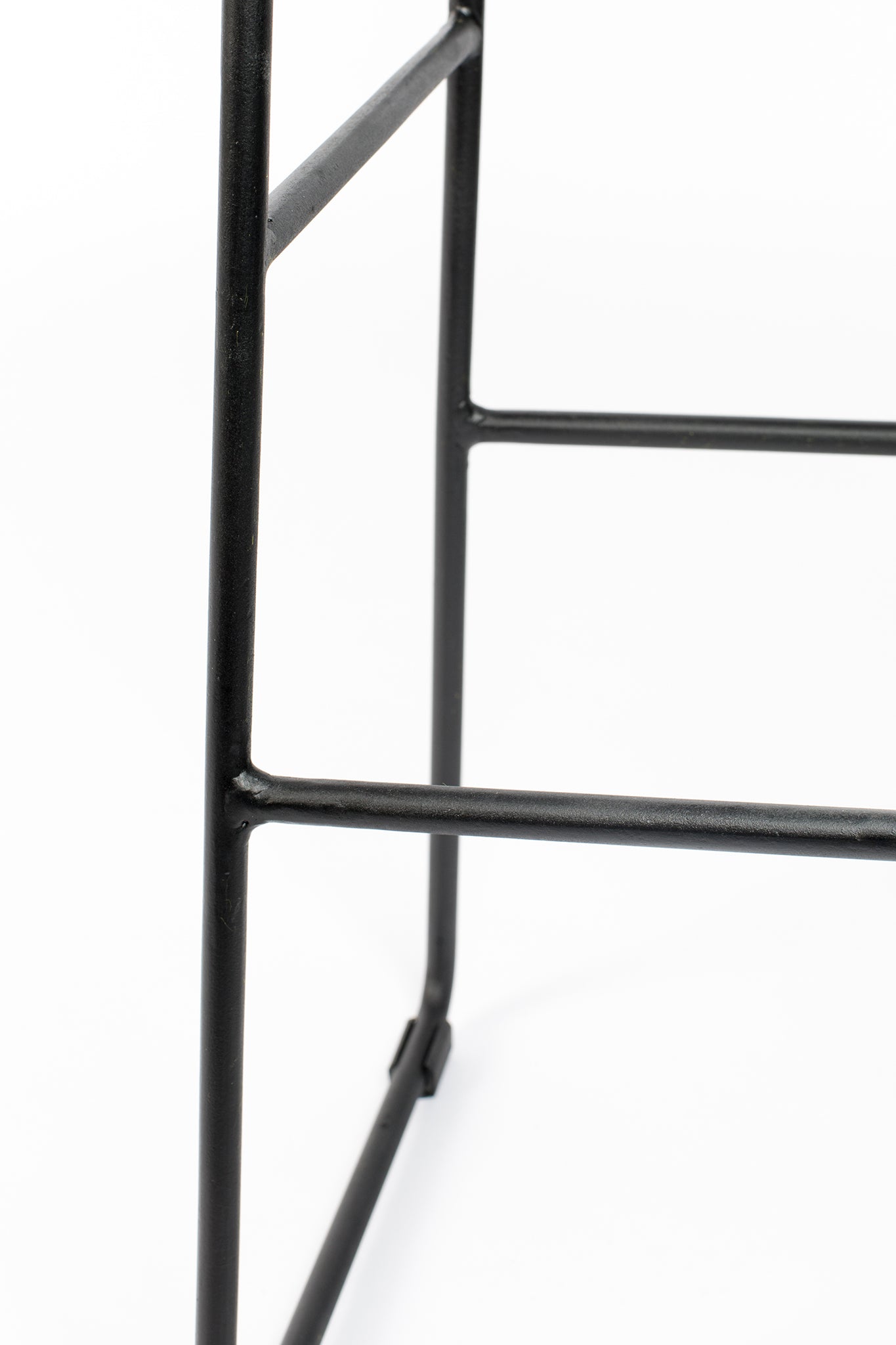 Tangle Barstool