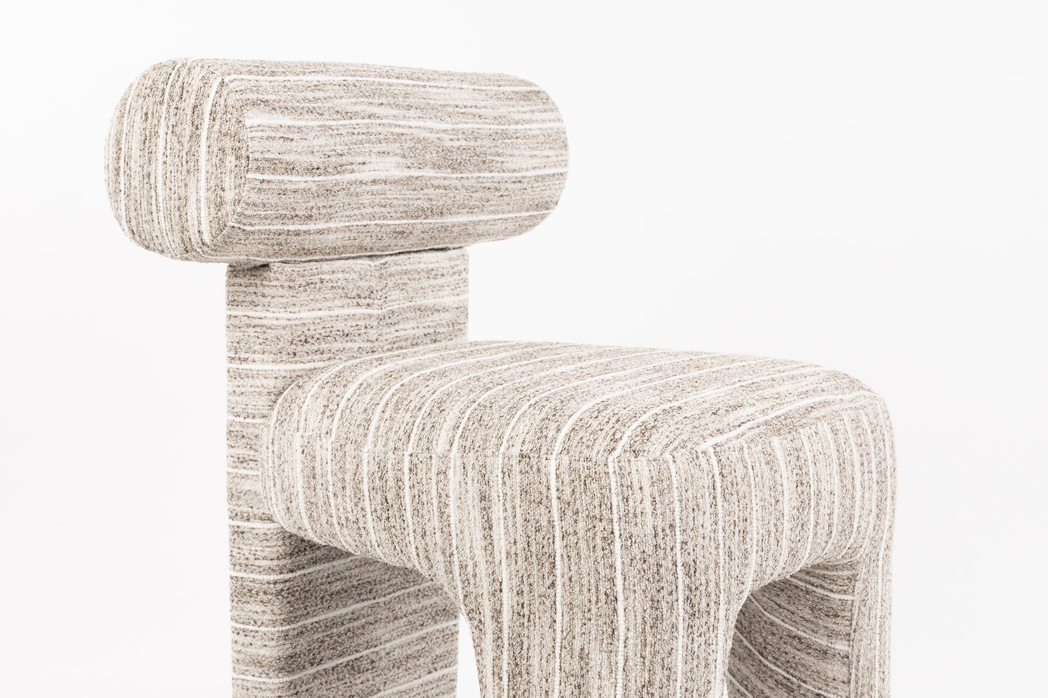 Vana Chair