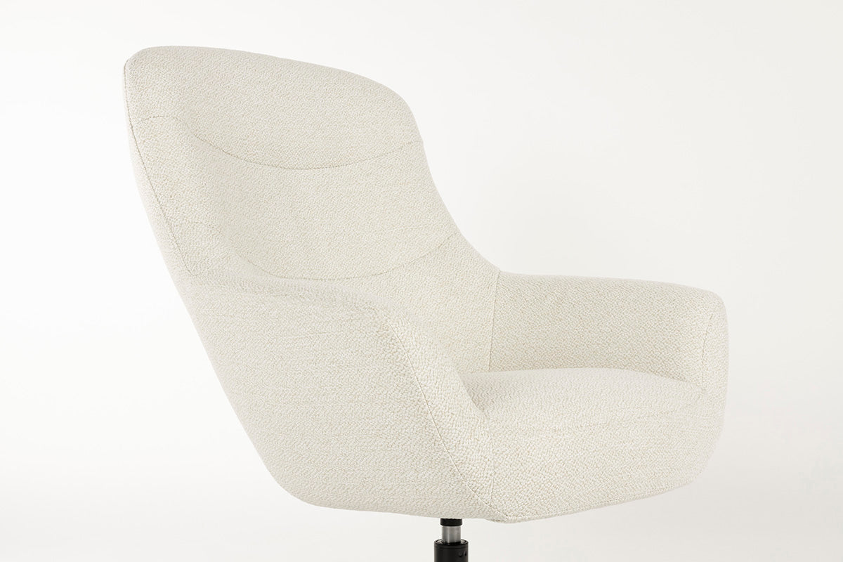 Yuki Lounge Chair