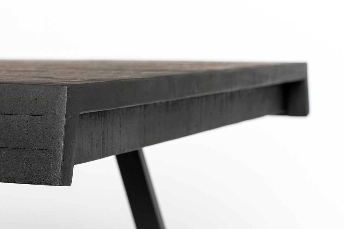 Suri Table - WOO .Design