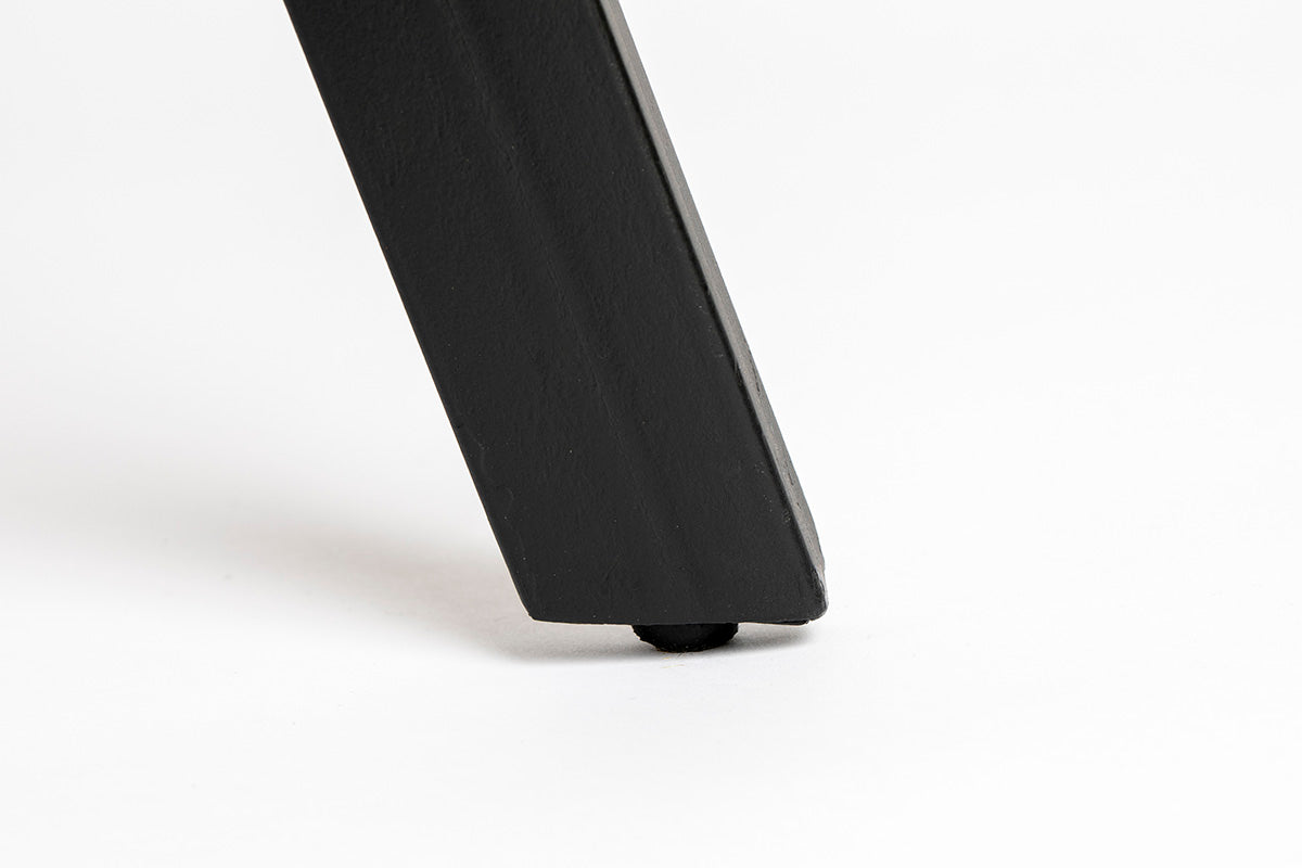 Suri Table - WOO .Design