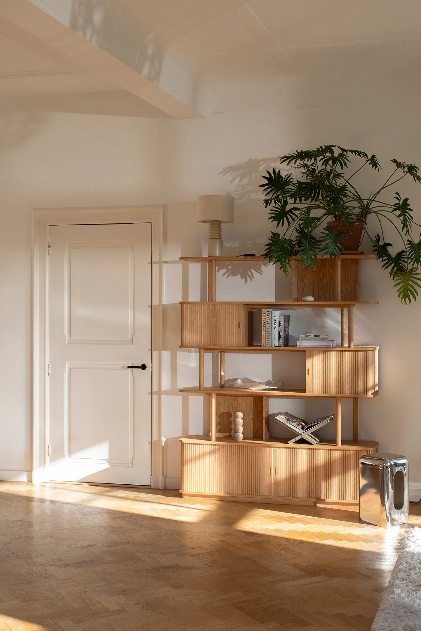 Barbier Bookcase