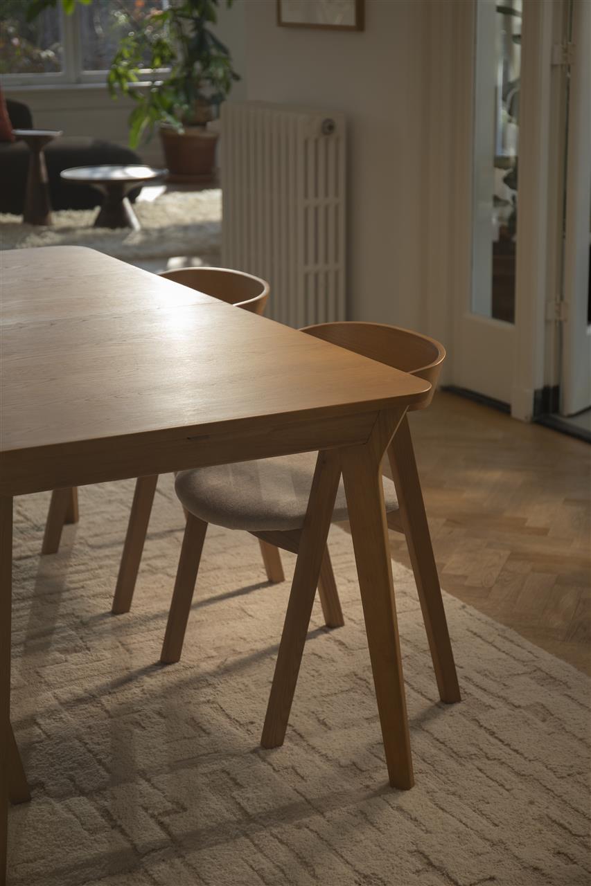 Ellen Dining Table