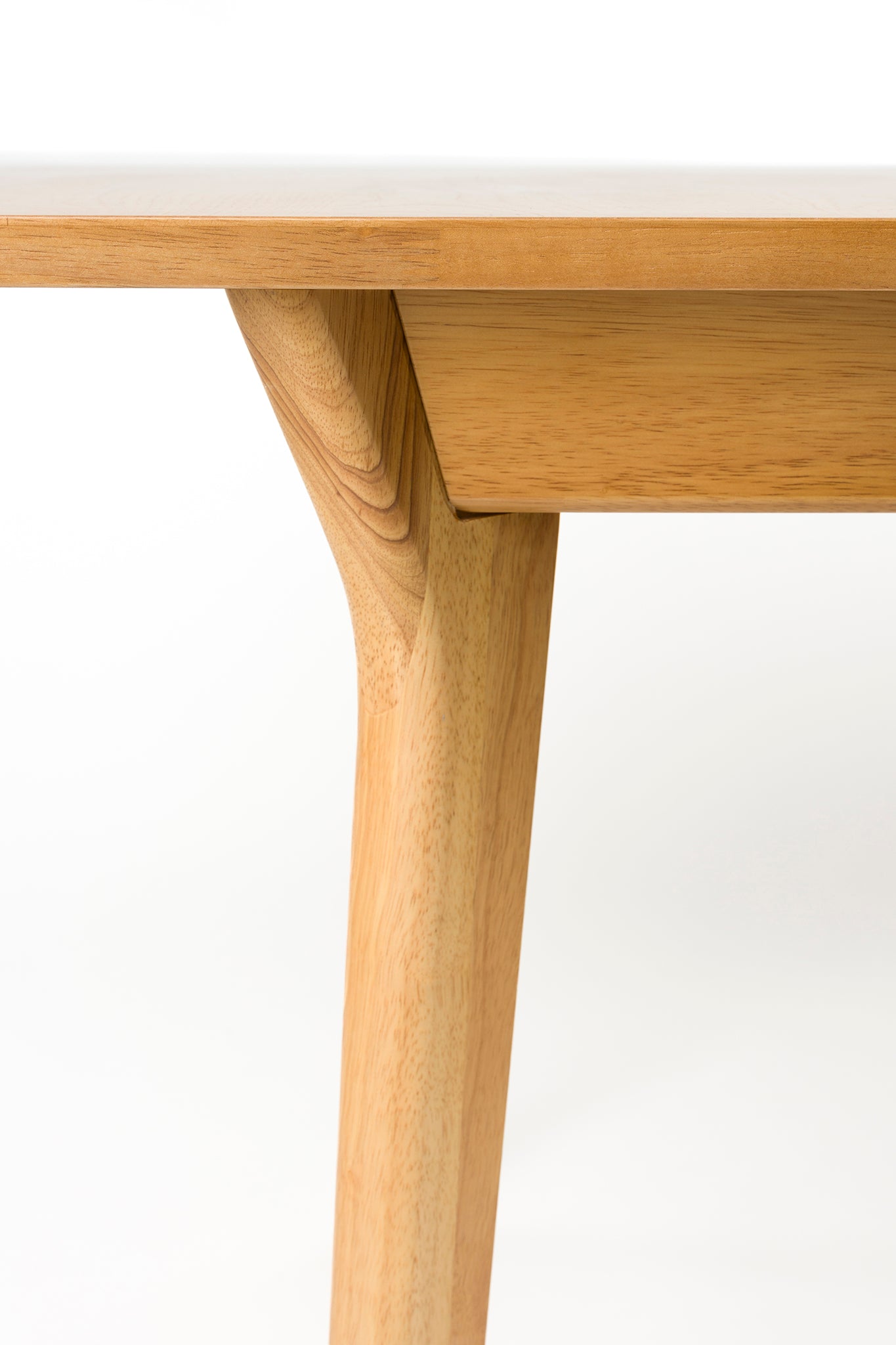 Ellen Dining Table