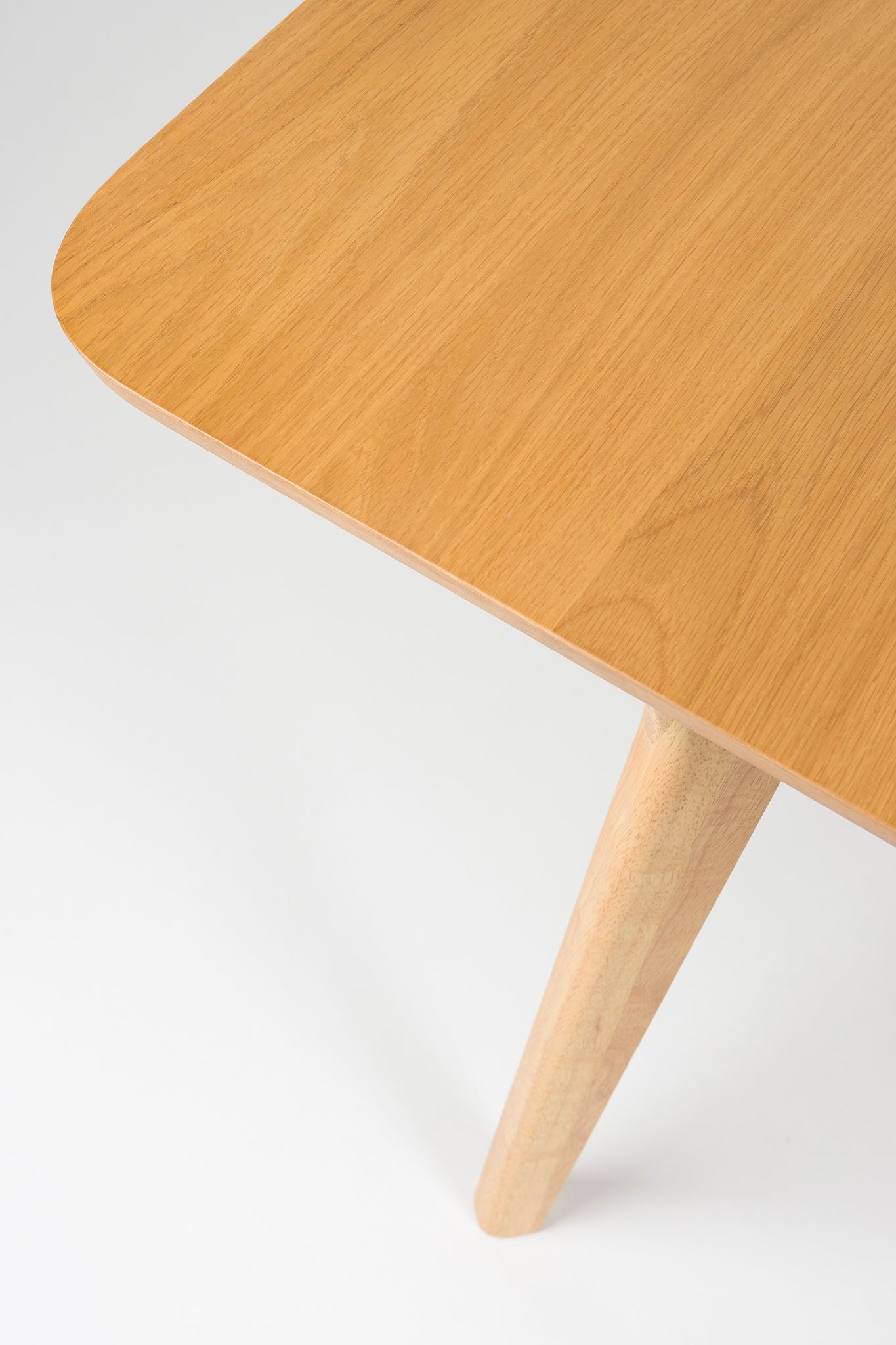 Ellen Dining Table