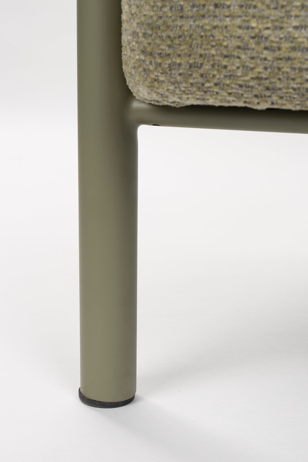 Heels Lounge Chair
