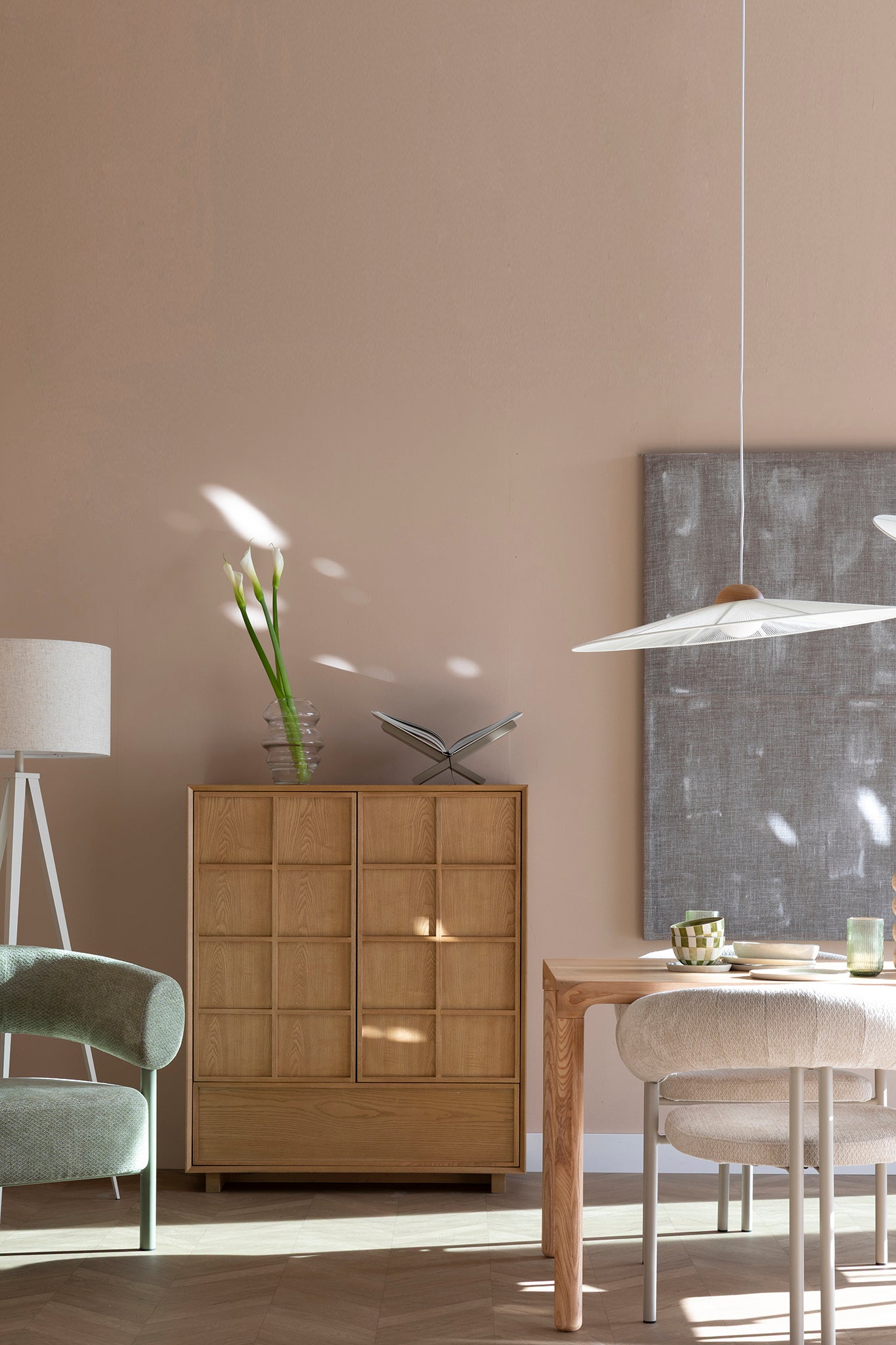 Raster Cabinet