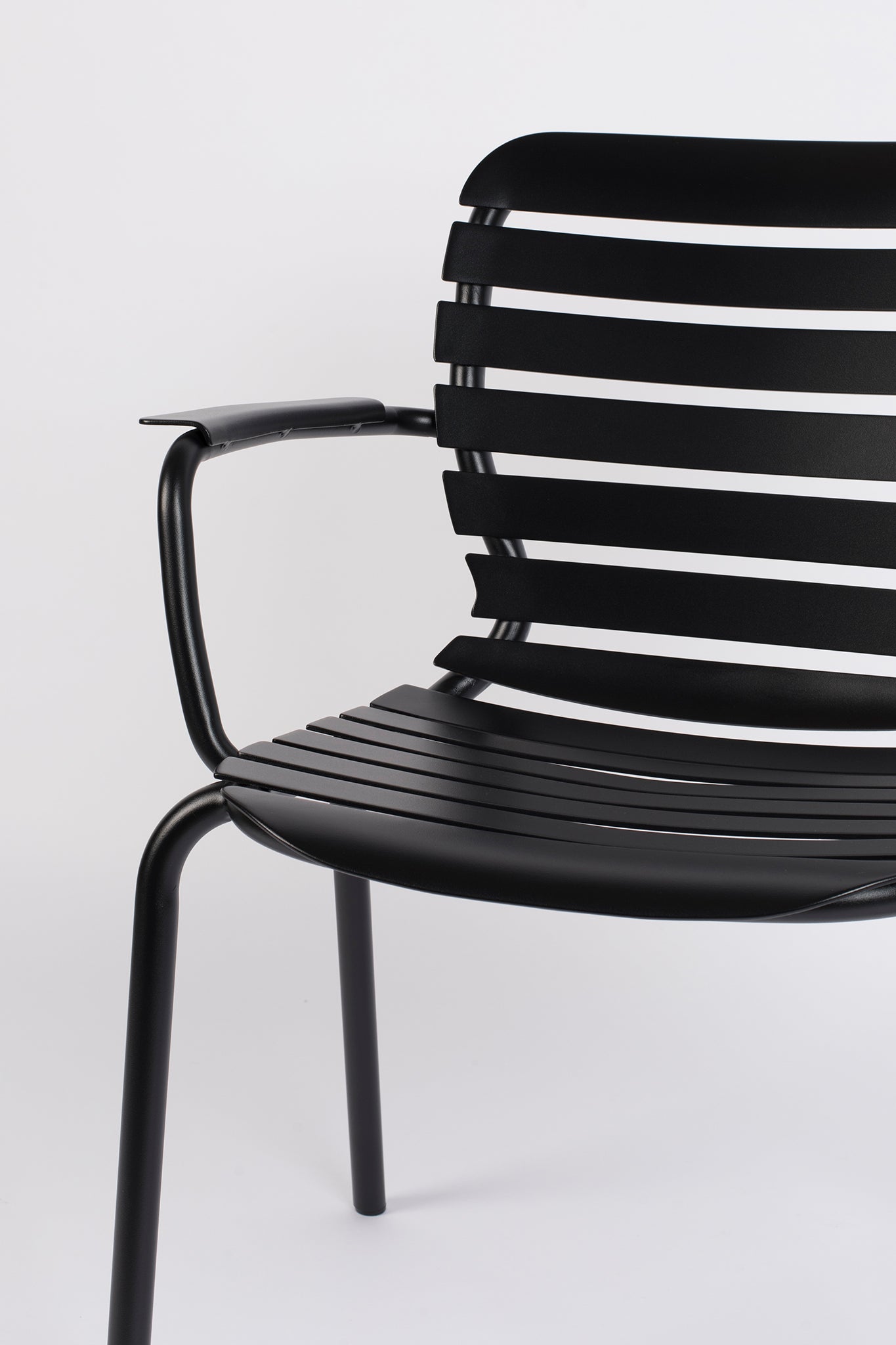 Vondel 214 Garden Table Set with Armchair