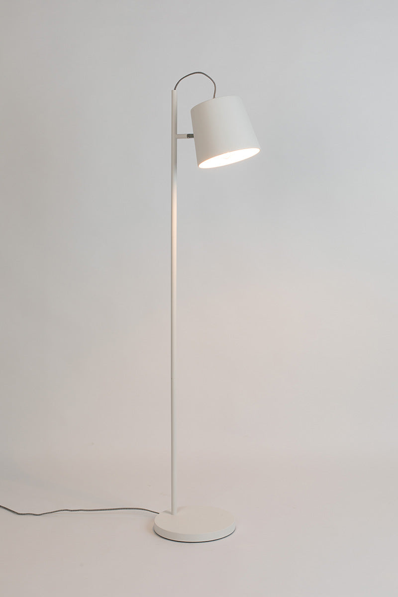 Buckle Head Floor Lamp