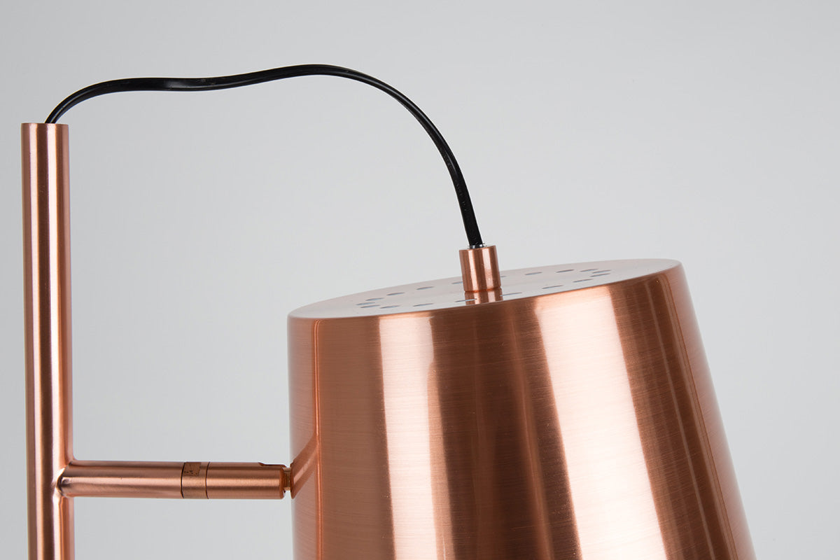 Buckle Head Floor Lamp
