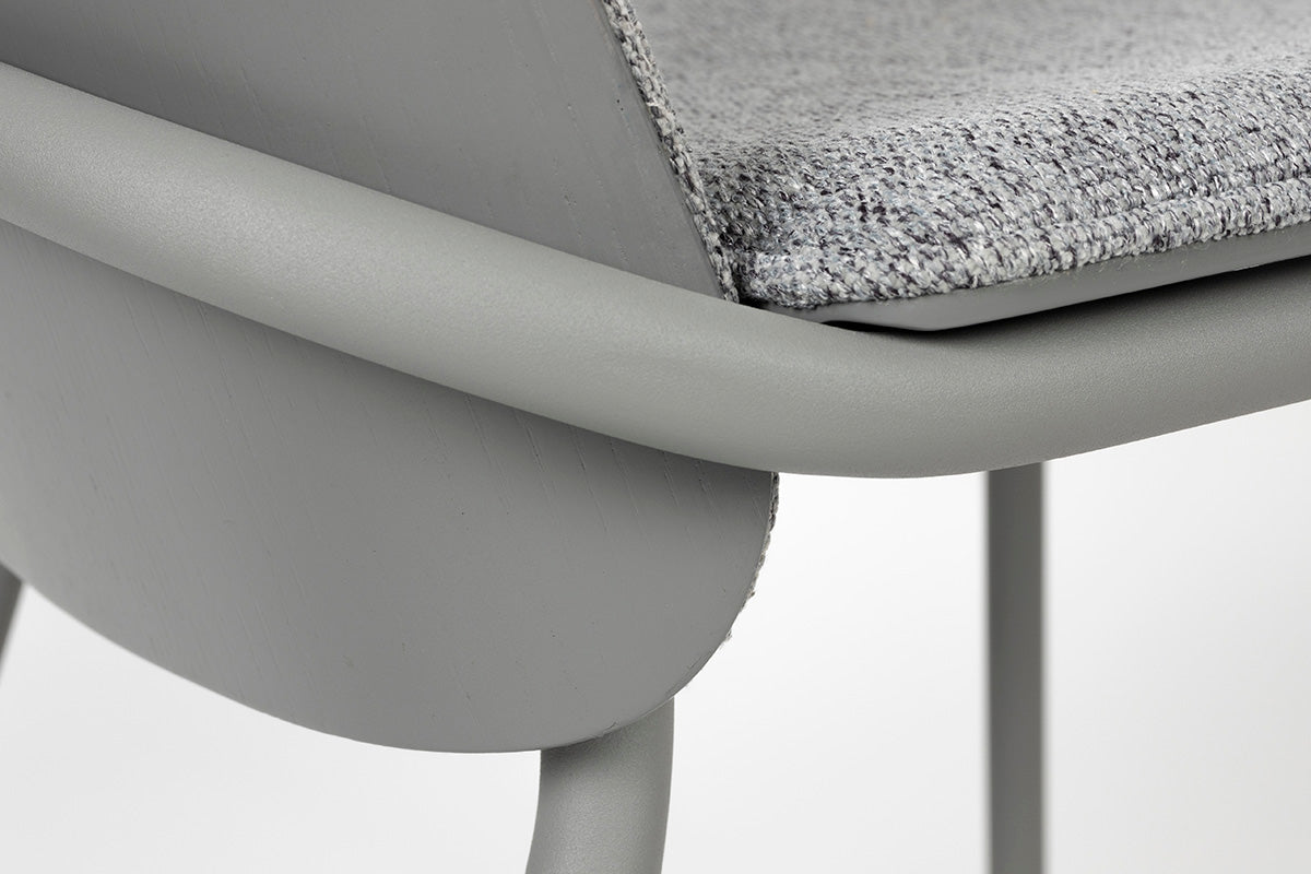 Clip Chair