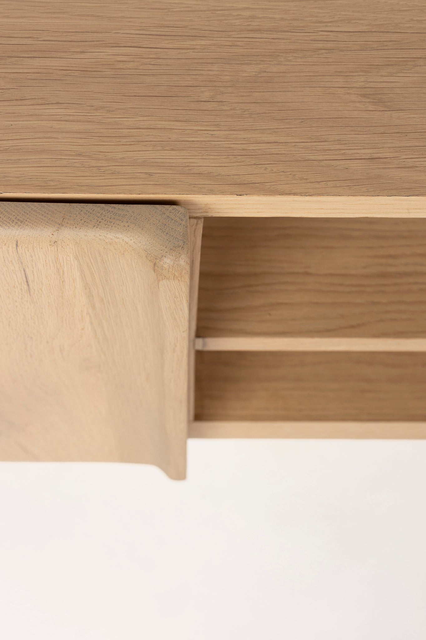 Ember TV Unit