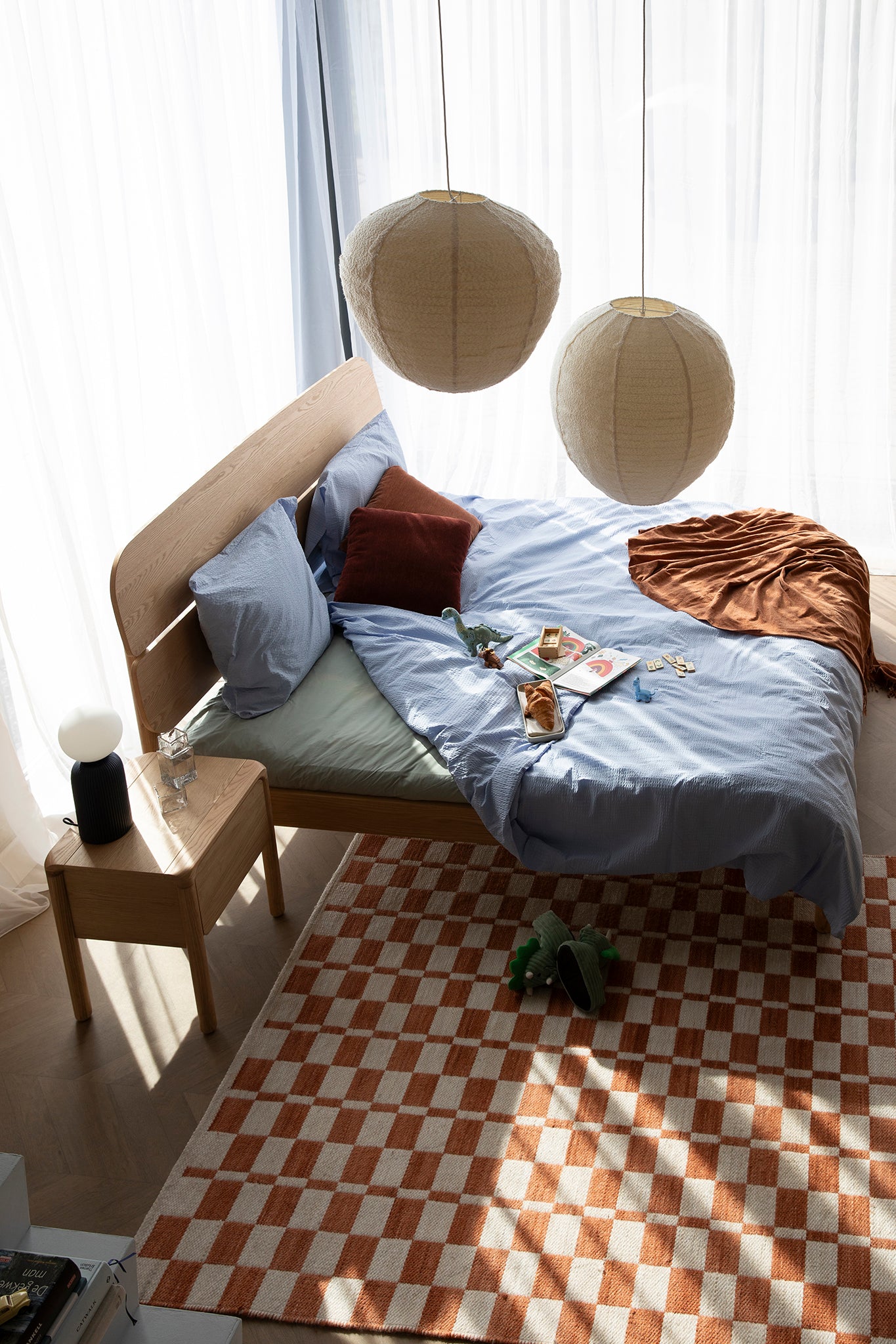 Storm Bed
