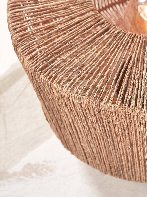 Iguazu 3-Legs Table Lamp