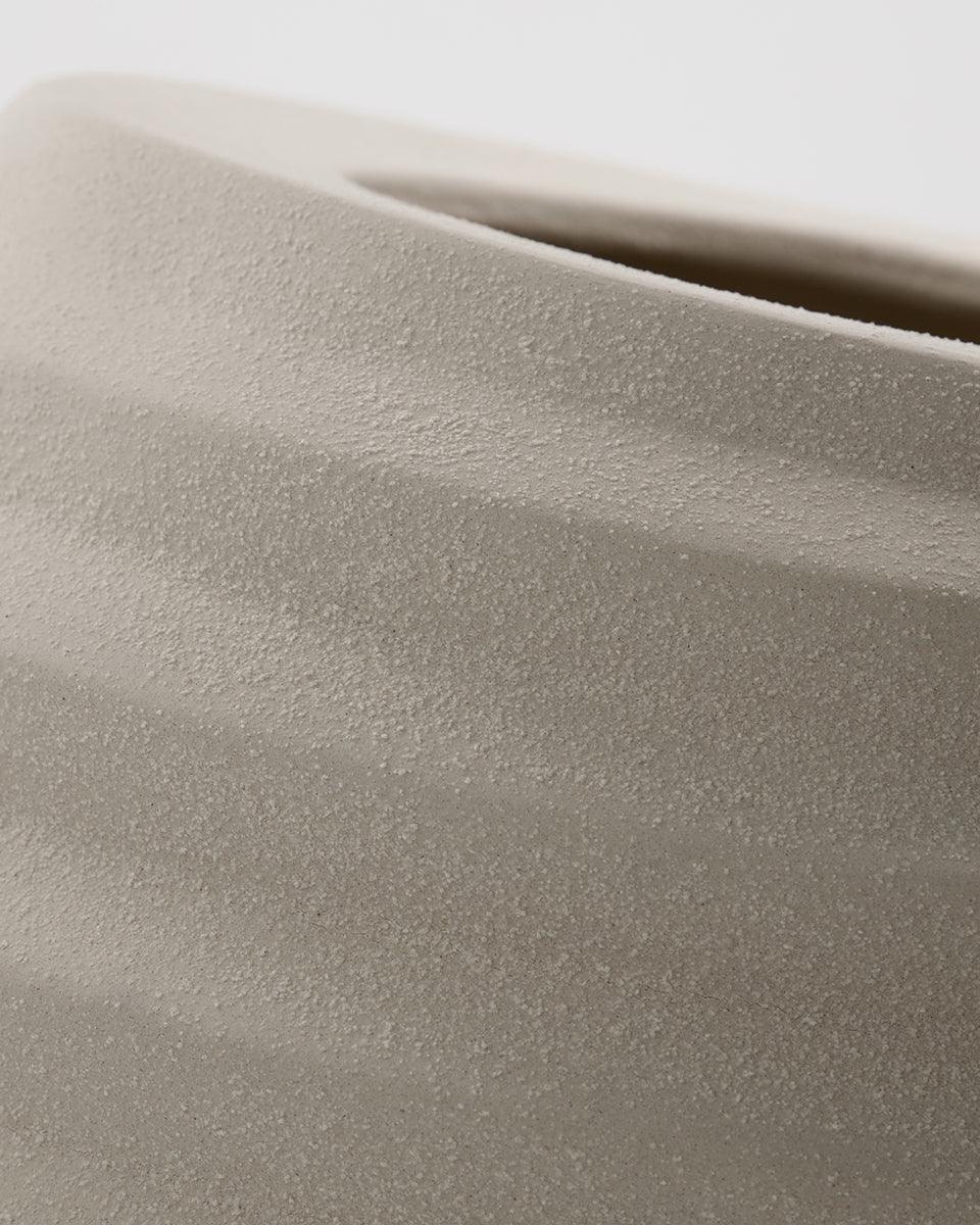 Happ Off White Planter - WOO .Design