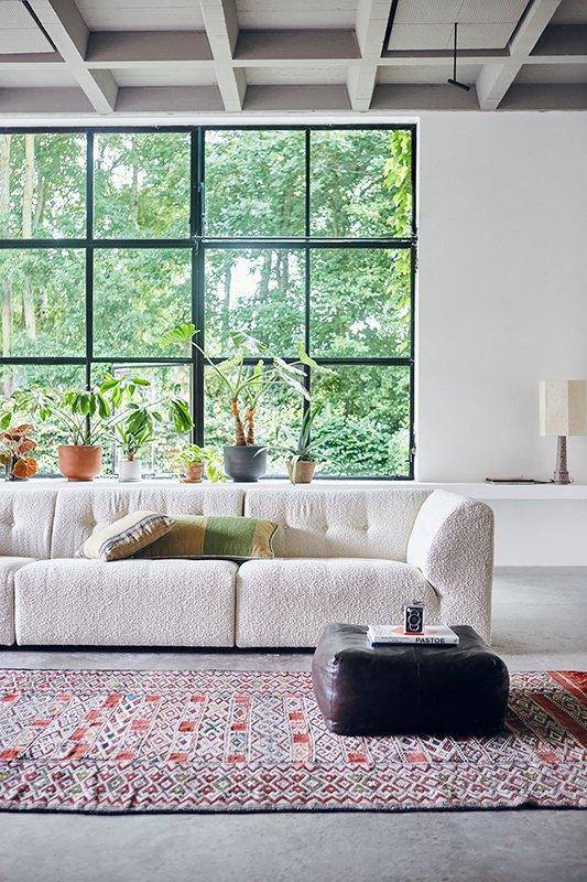 Vint Couch - Element Left
